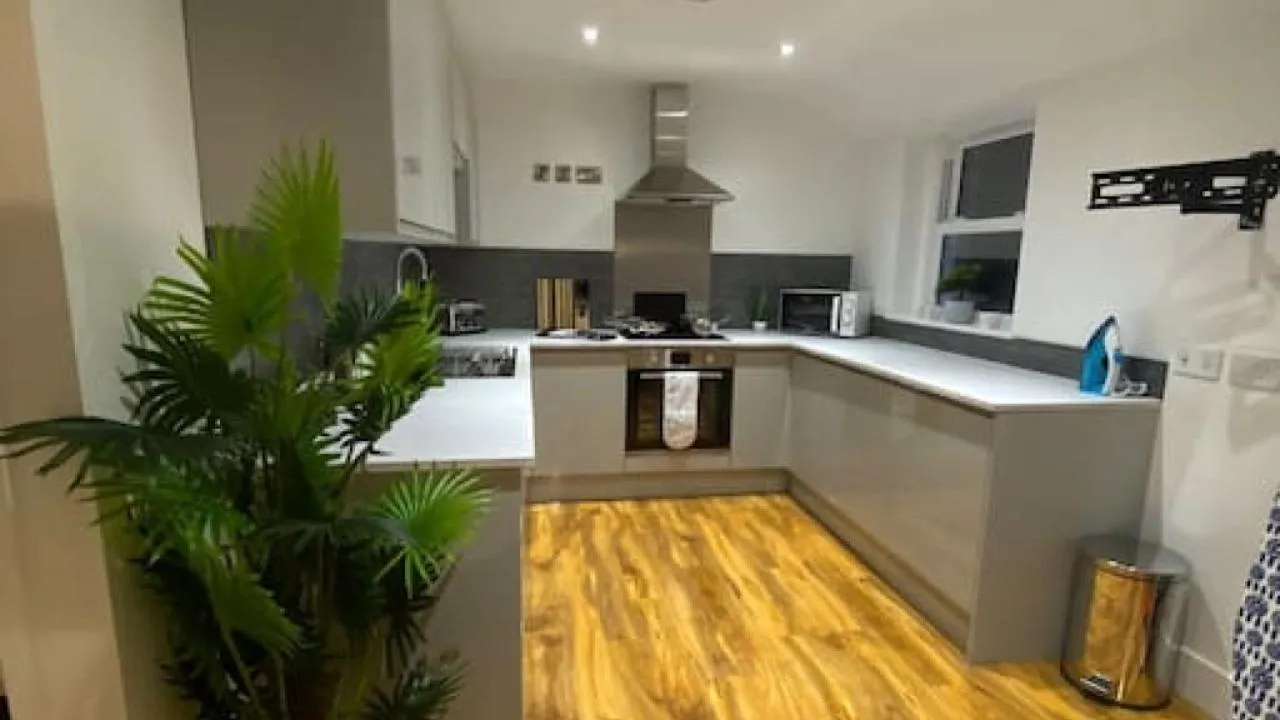 Other in De Parys Serviced Flat in Bedford 4