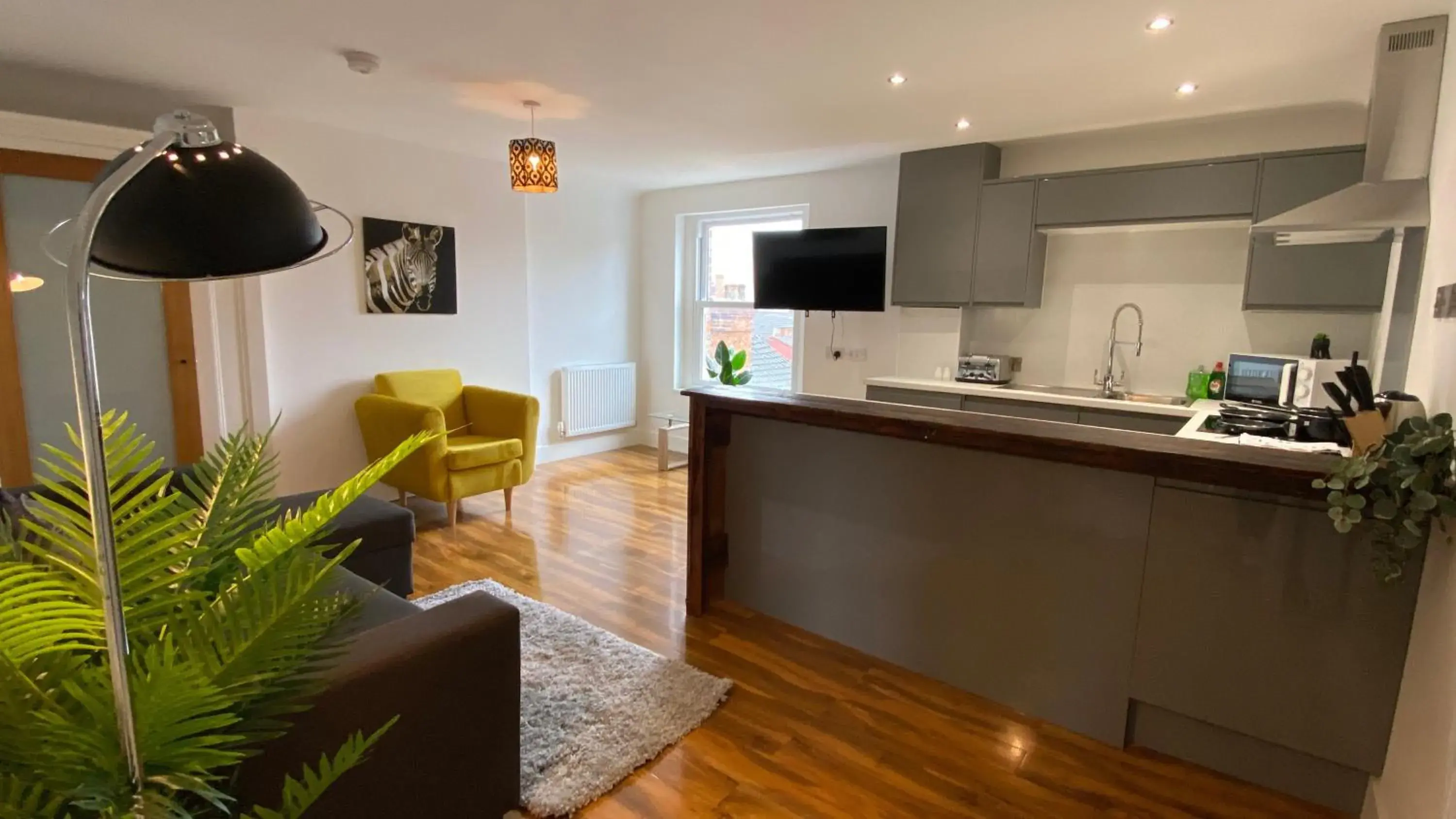 De Parys Penthouse 5 in Bedford De Parys Penthouse 5 in Bedford