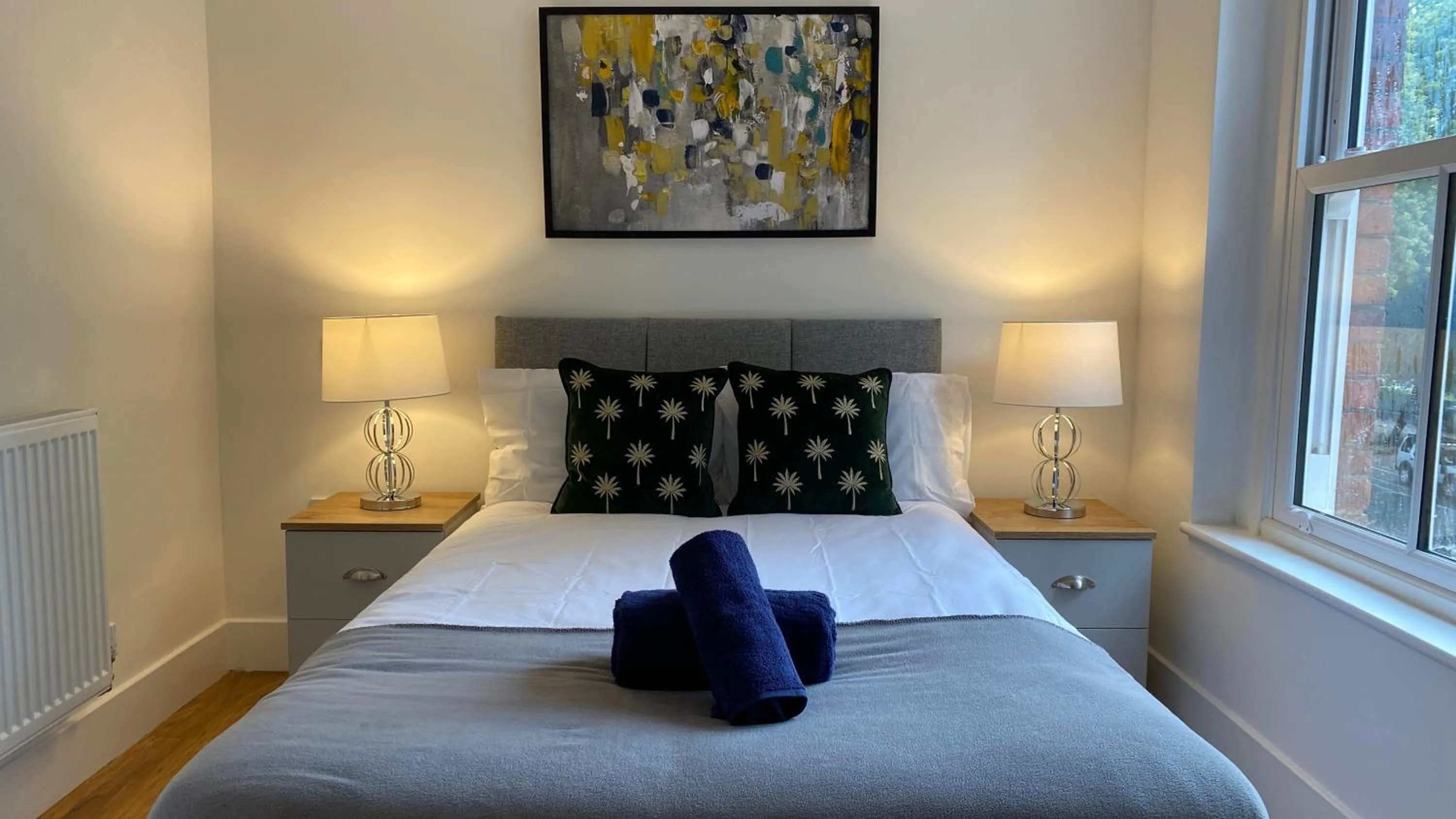 Other, Bed in De Parys Penthouse 5 in Bedford