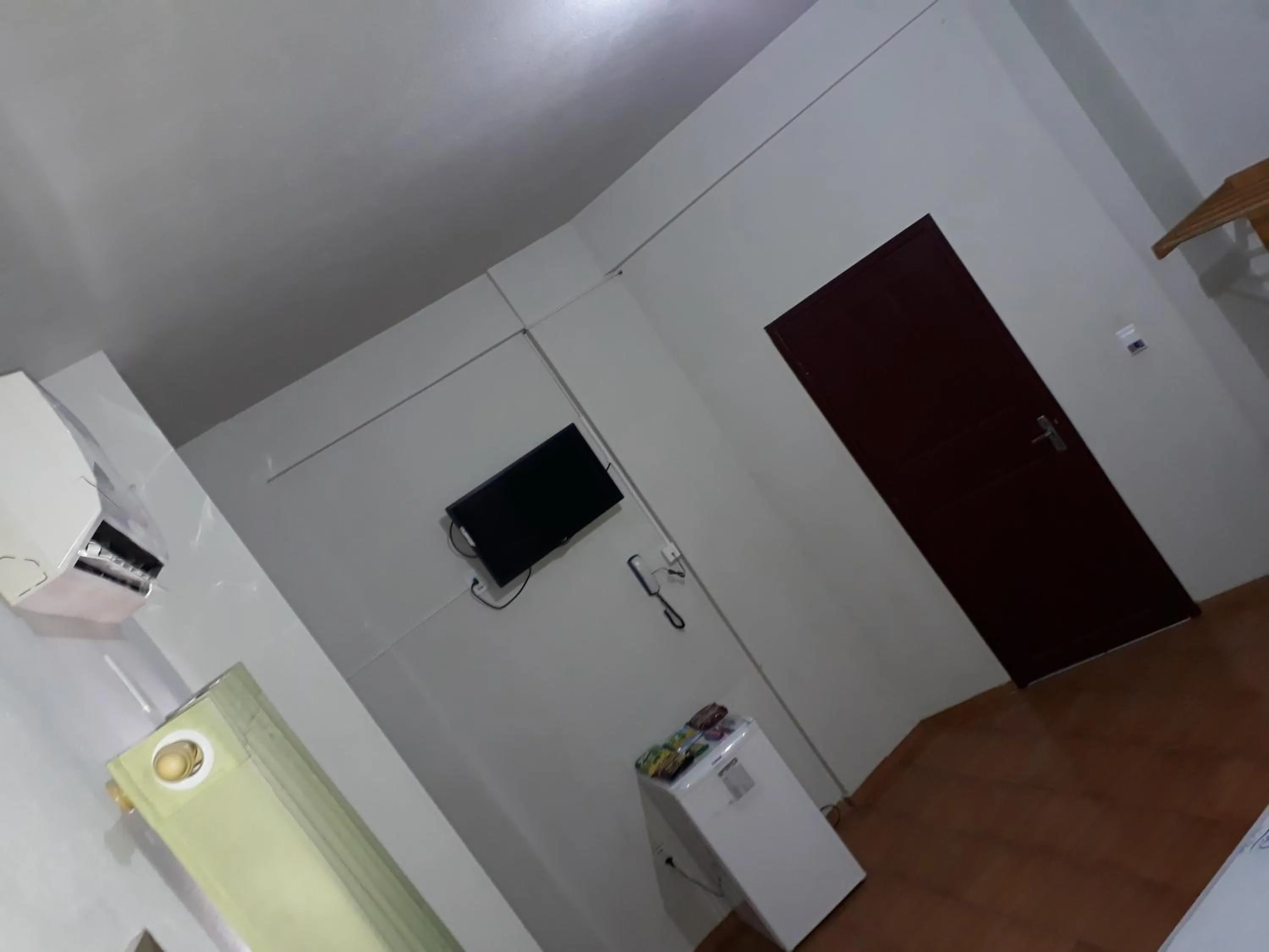 Photo of the whole room in Hotel Chalé Ji-Parana