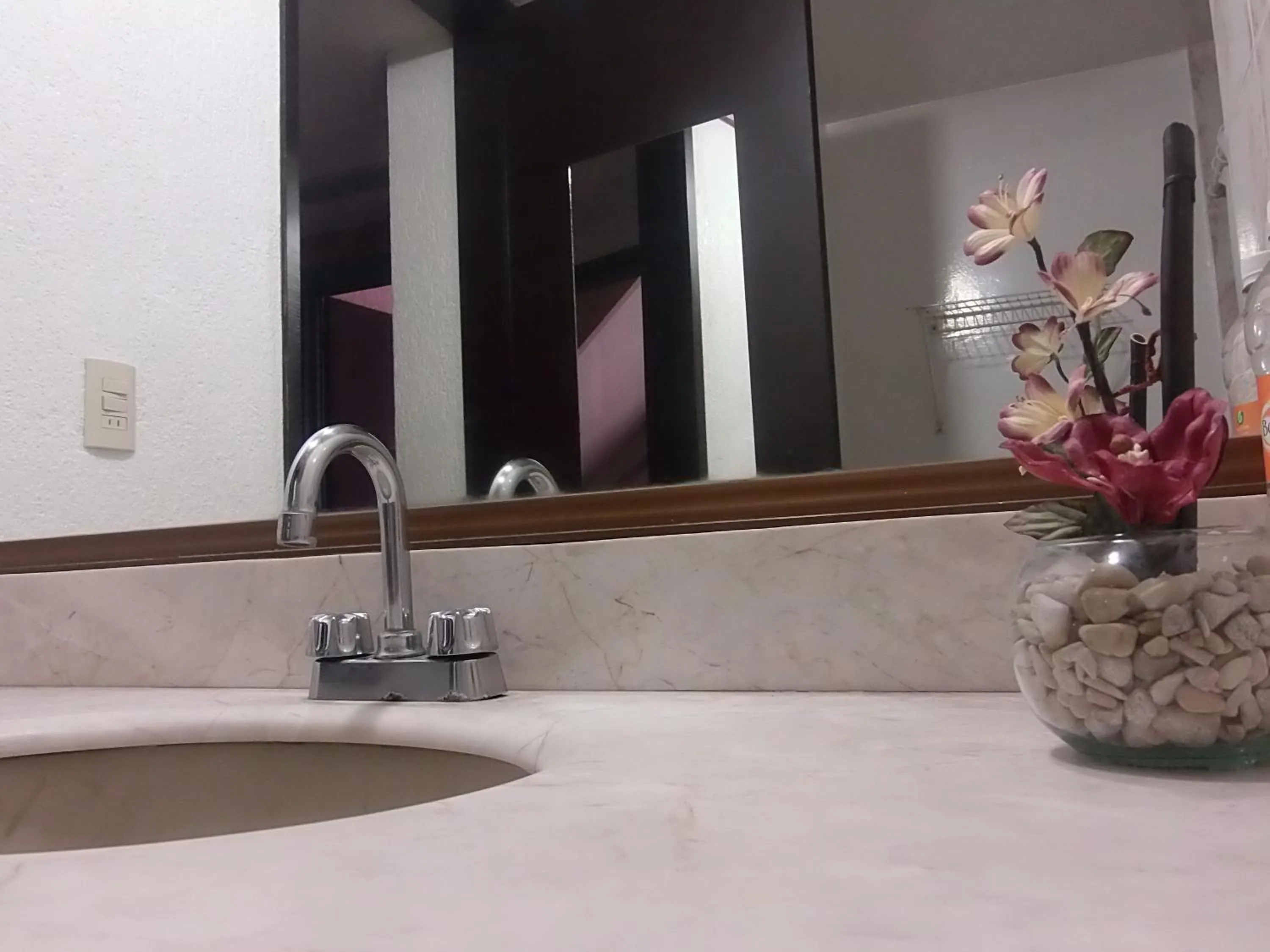 Bathroom in Hotel Raldos Inn