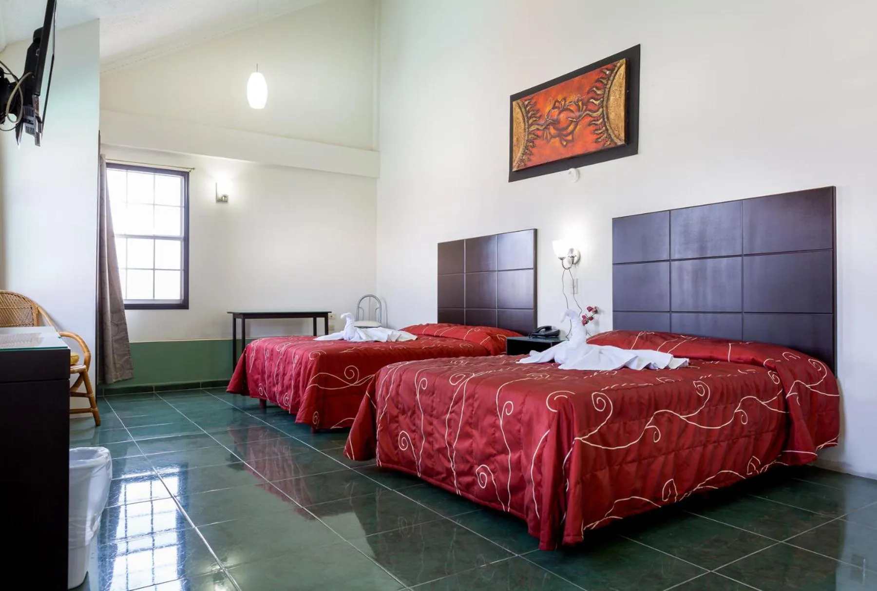 Bedroom in Hotel Raldos Inn