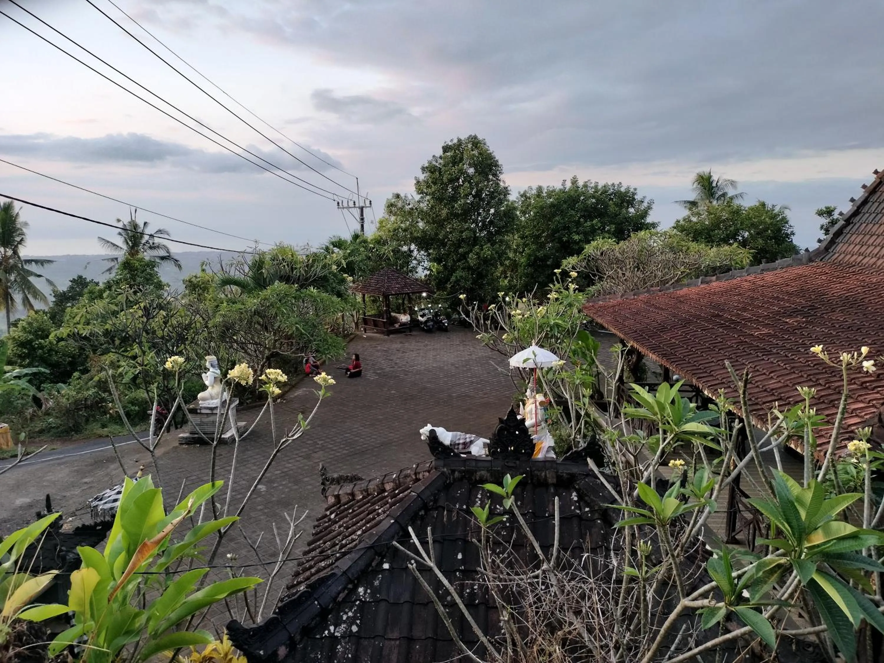 Parking in D'kailash Retreat