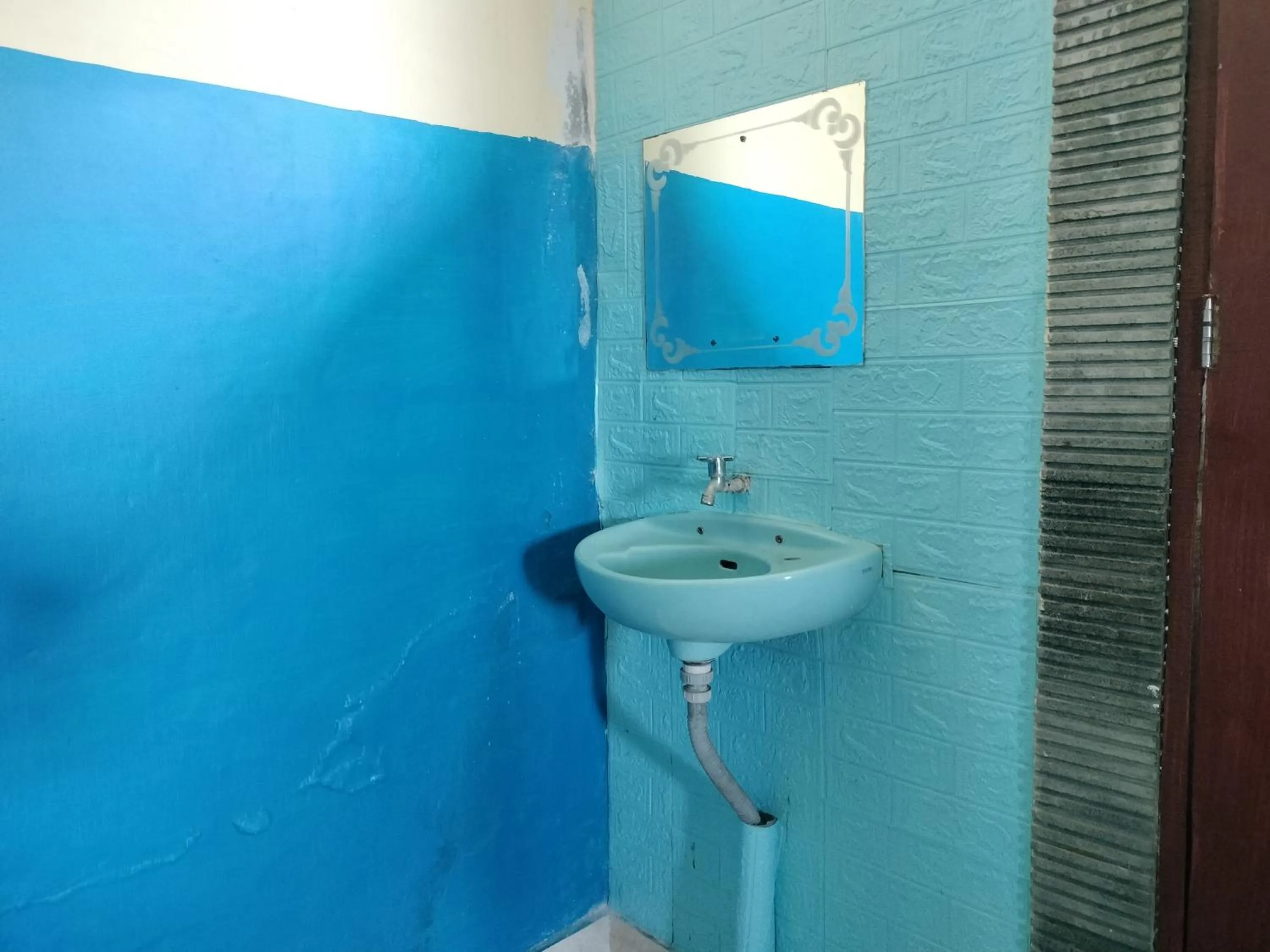 Bathroom in D'kailash Retreat