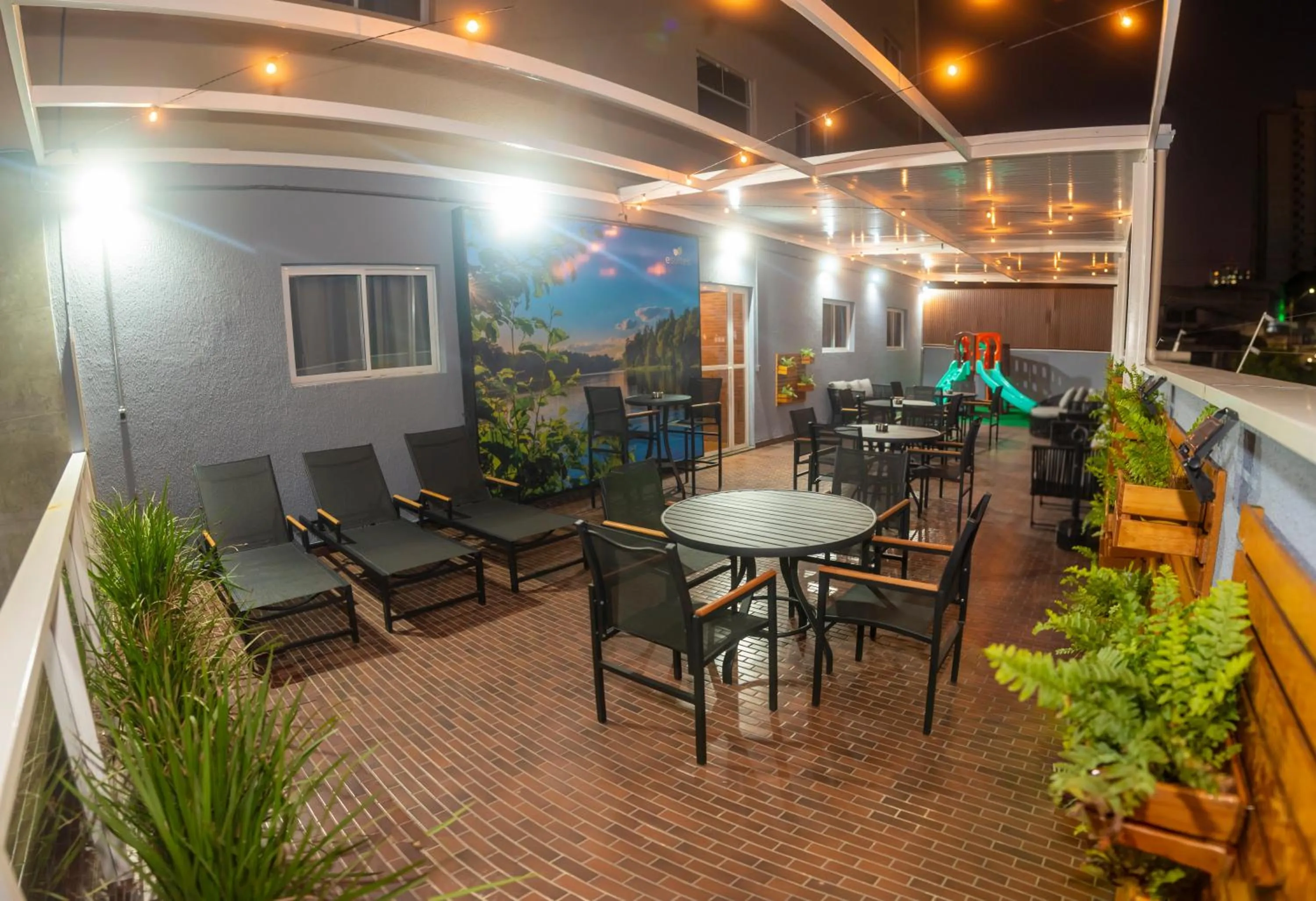 Seating area in eSuites Sorocaba