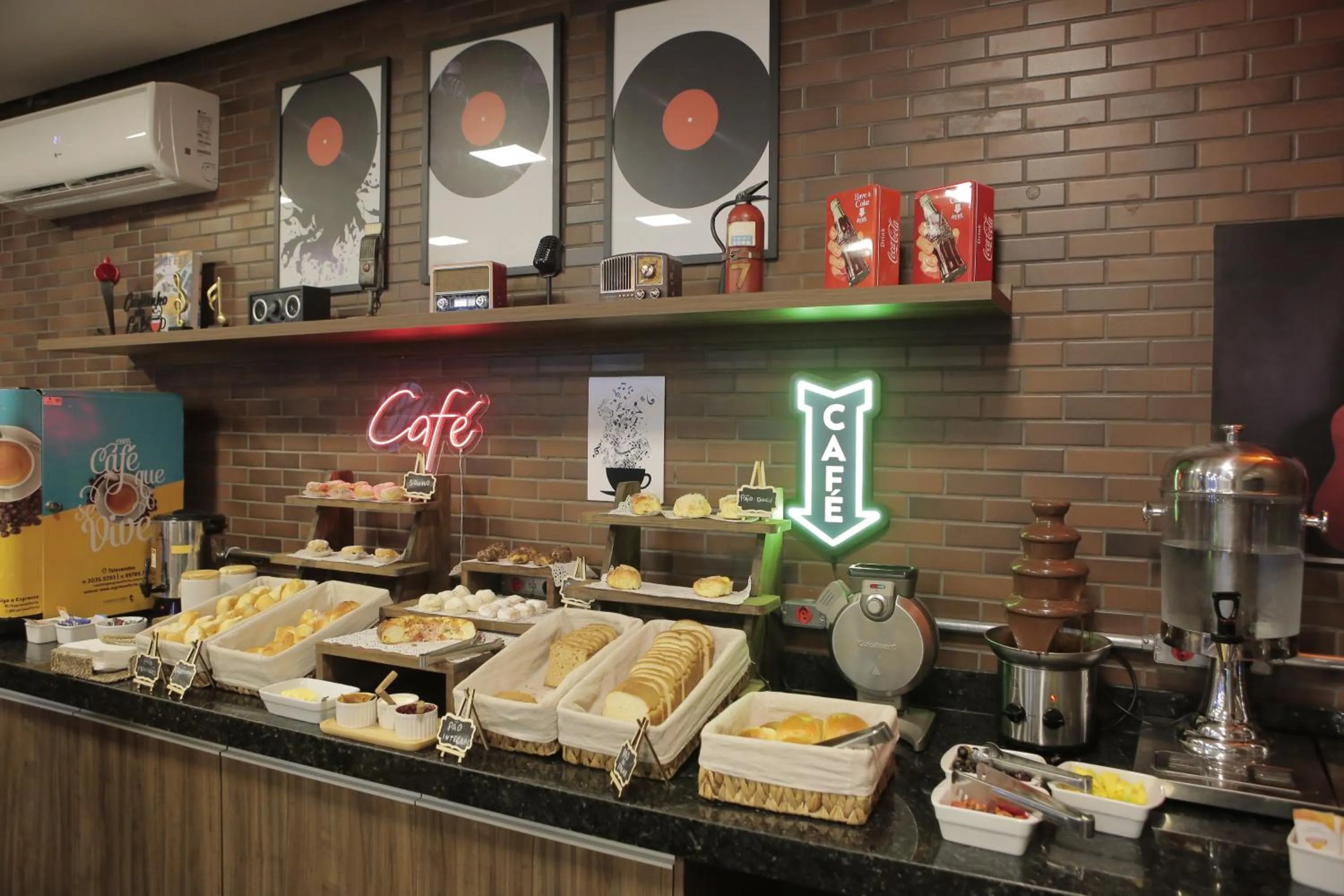 Breakfast in eSuites Sorocaba