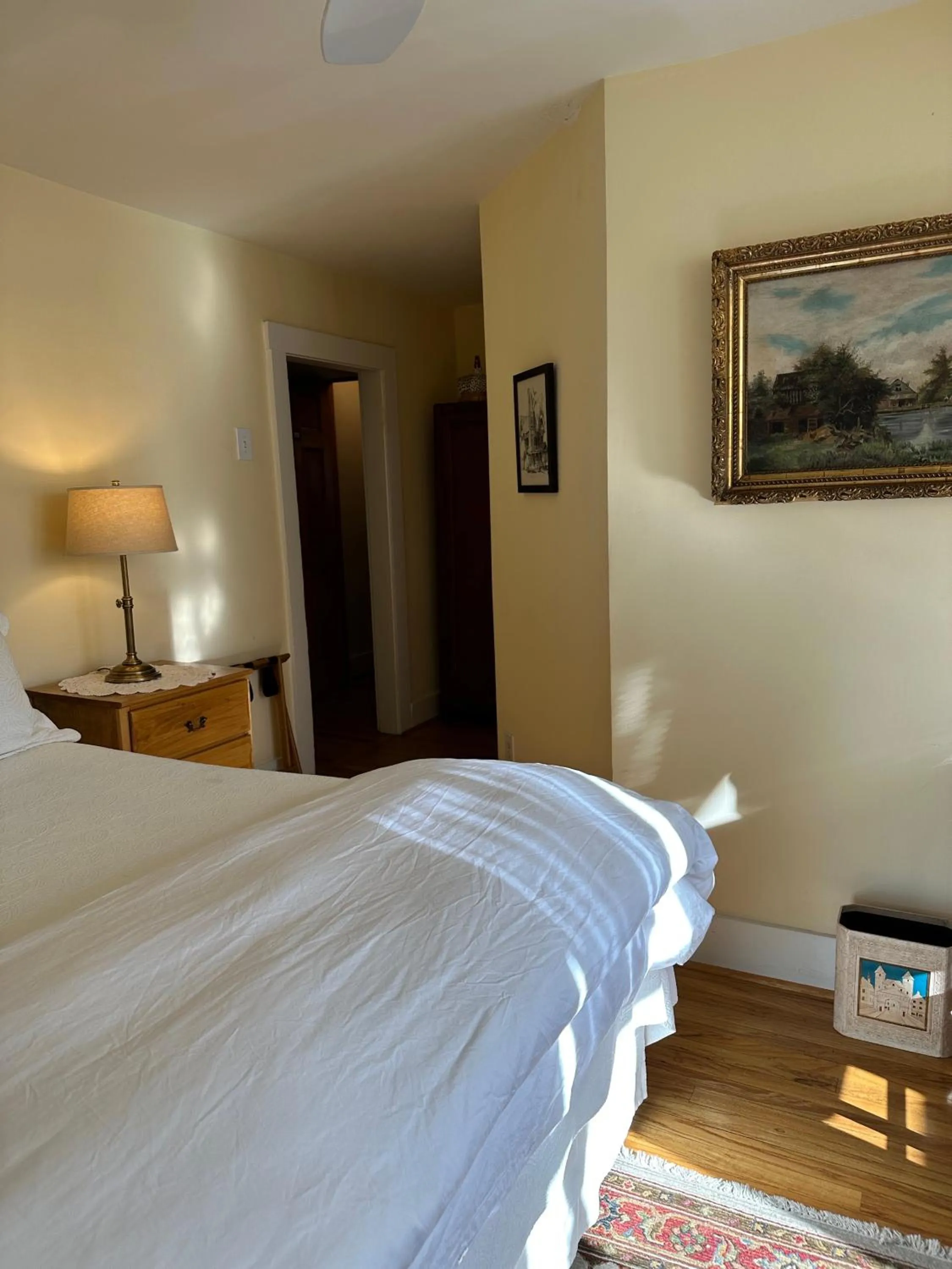 Bedroom, Bed in Gable House Bed and Breakfast Inn