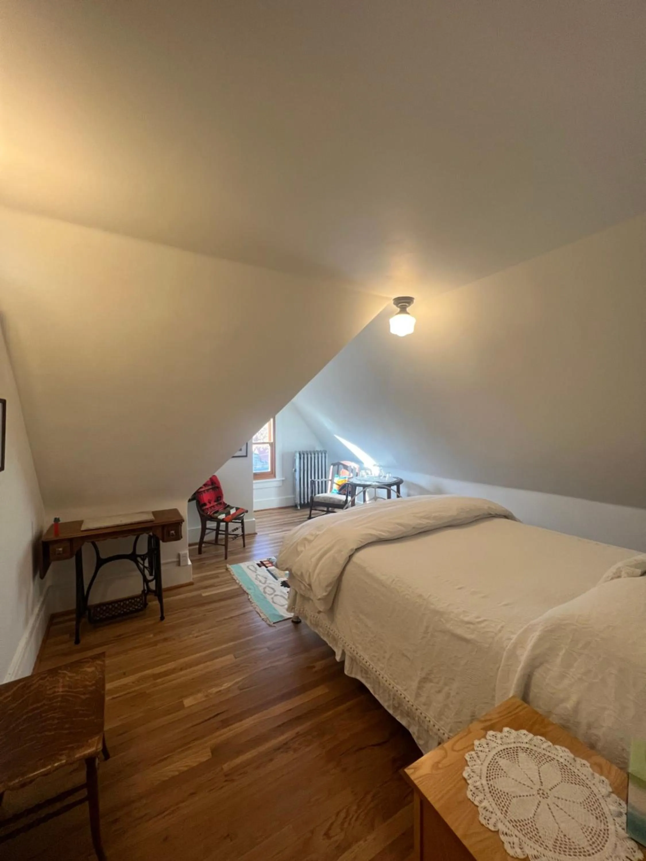 Bedroom, Bed in Gable House Bed and Breakfast Inn