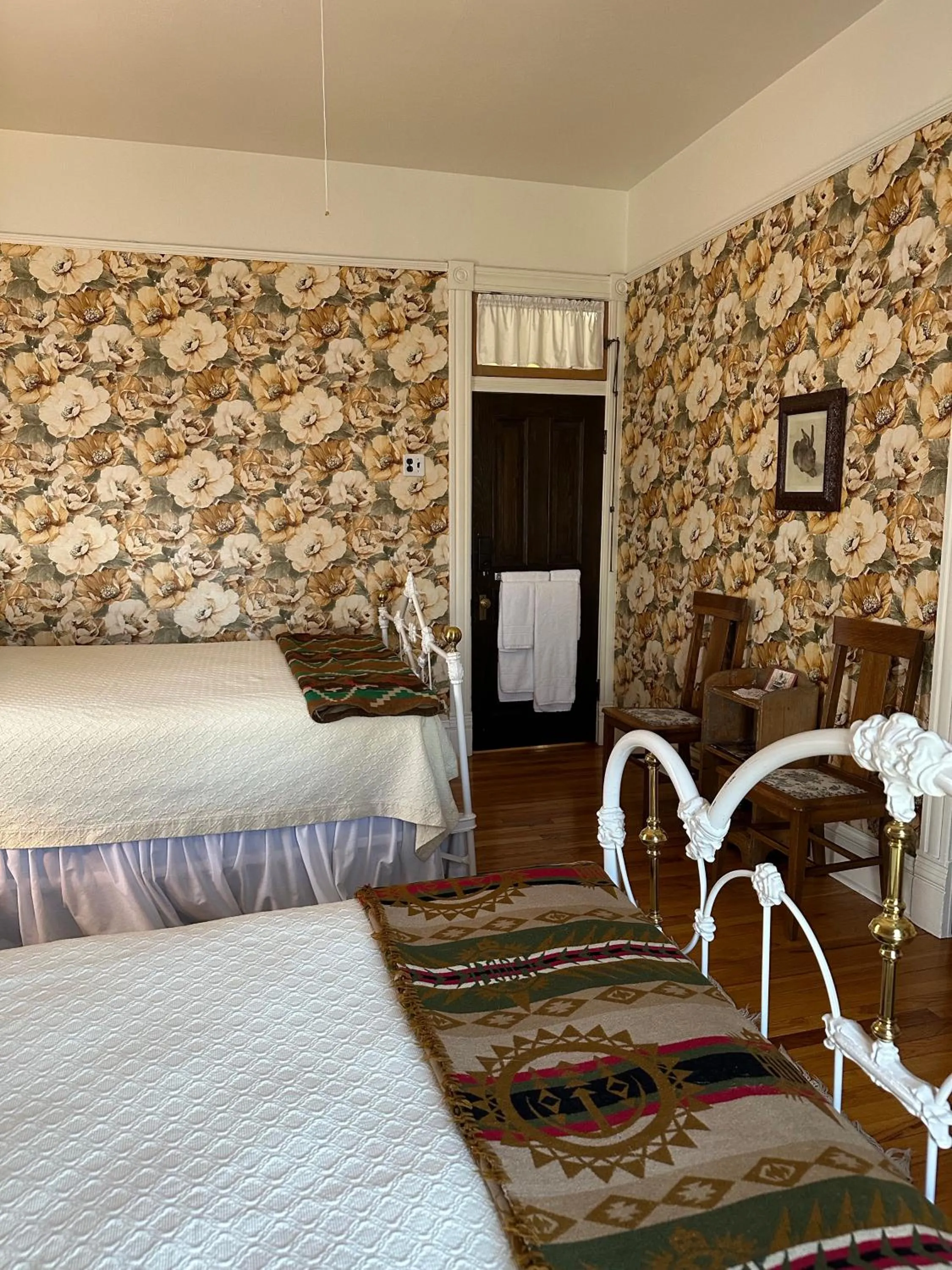 Bedroom, Bed in Gable House Bed and Breakfast Inn