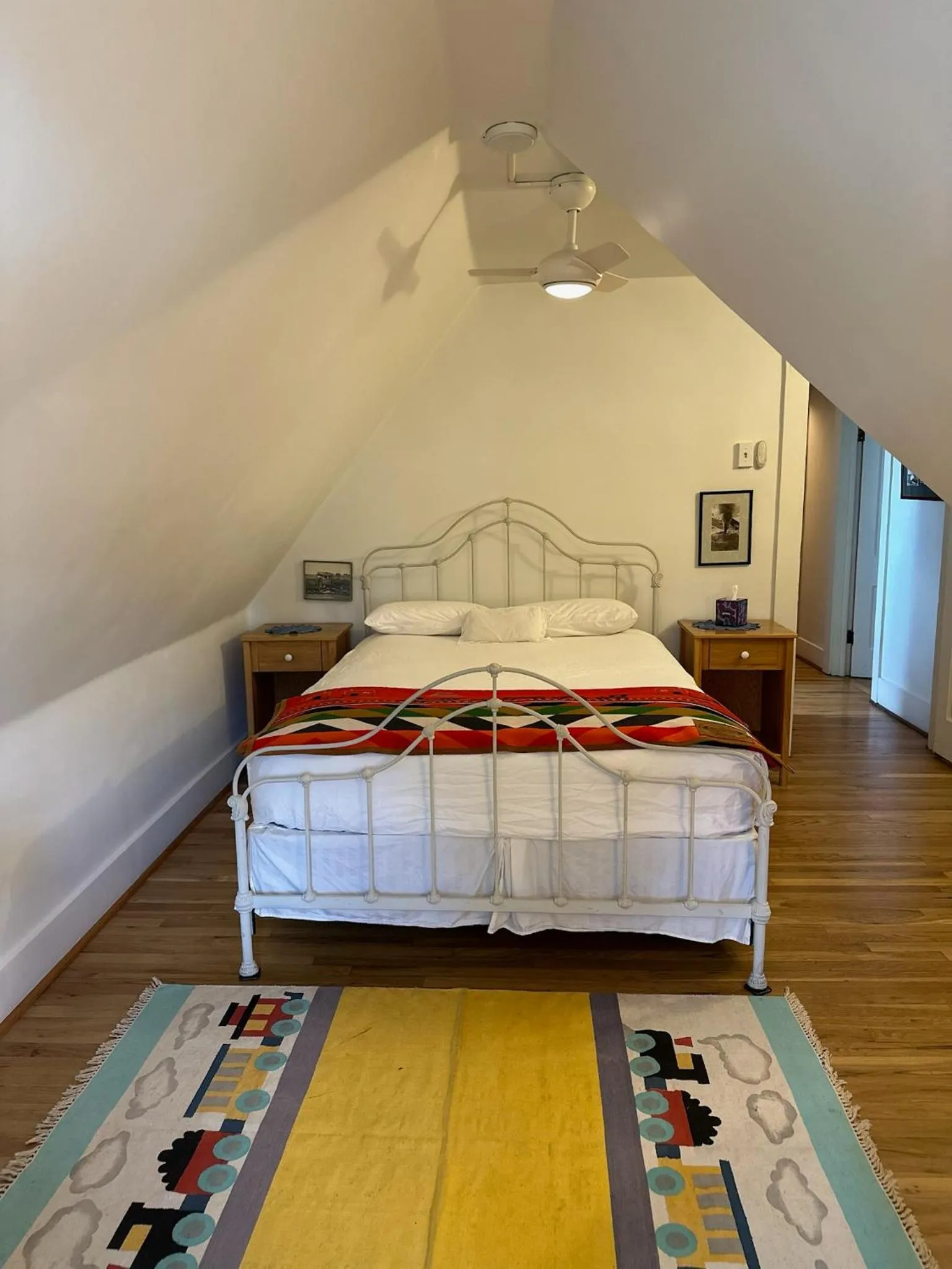 Bedroom, Bed in Gable House Bed and Breakfast Inn