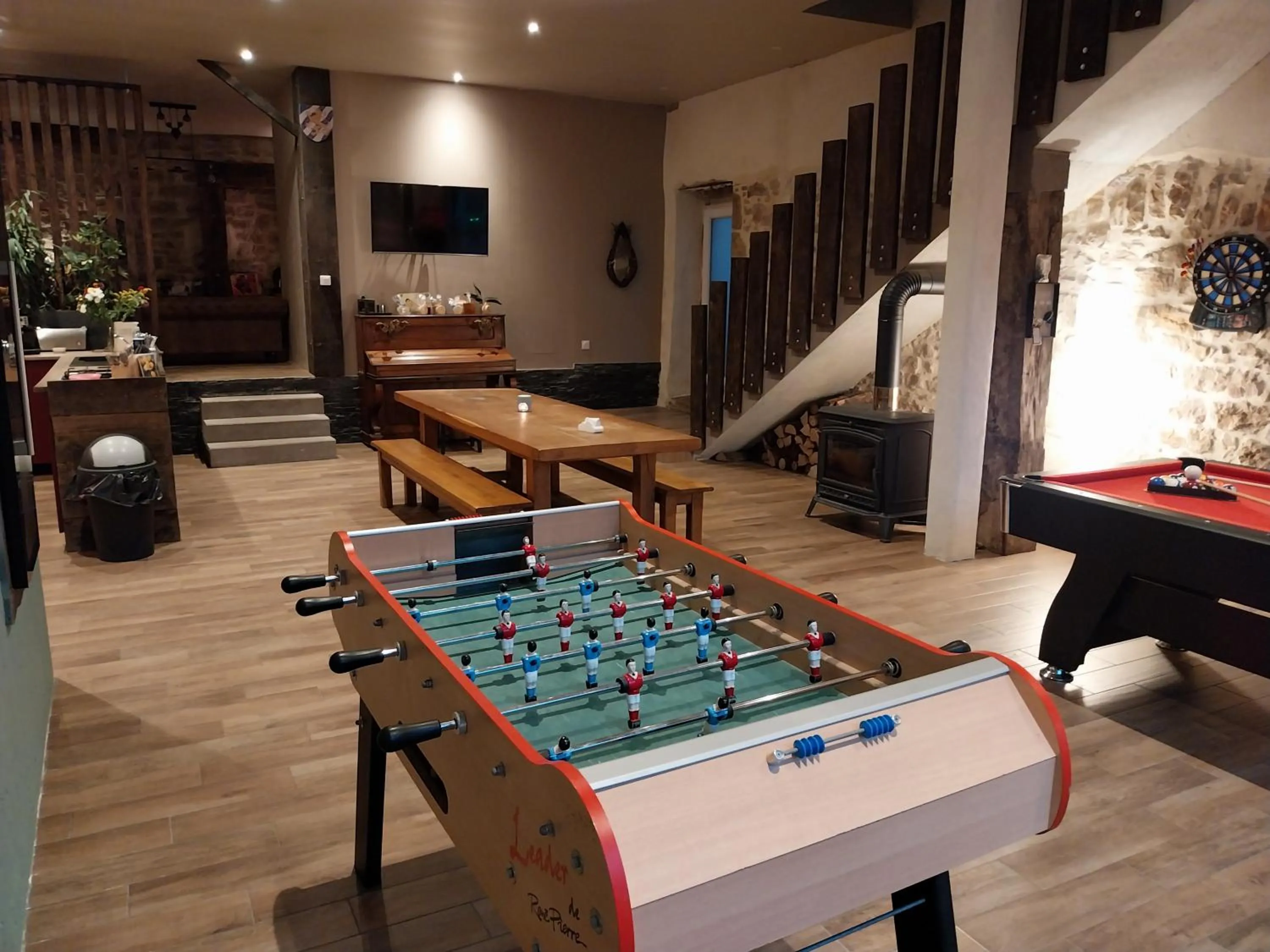 Billiard in LA GRANGE DES FRANGINES