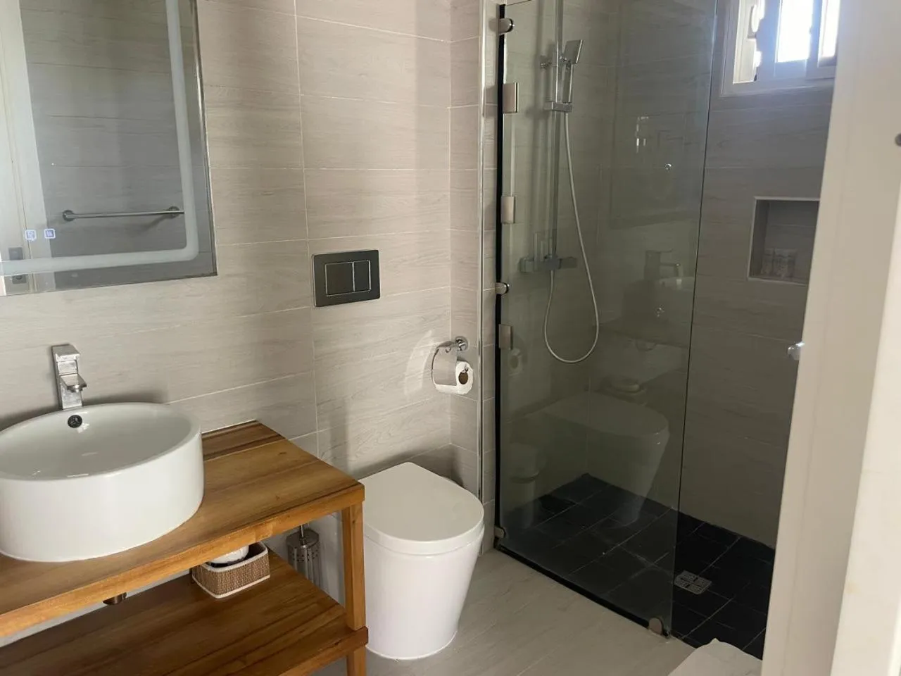 Bathroom in Hotel El Quemaito - Luxury Oceanfront Retreat