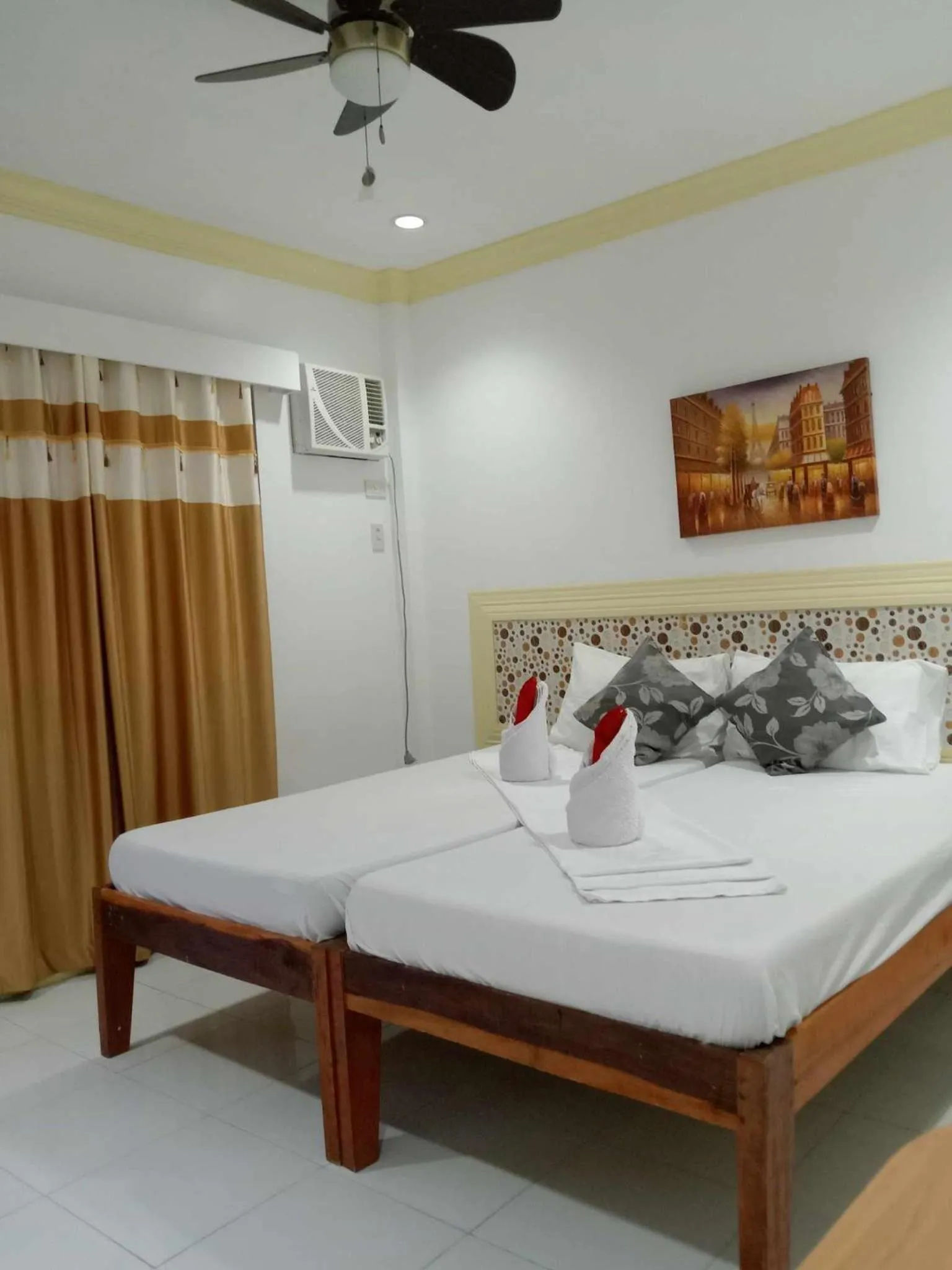 Bed in Bountiful Inn