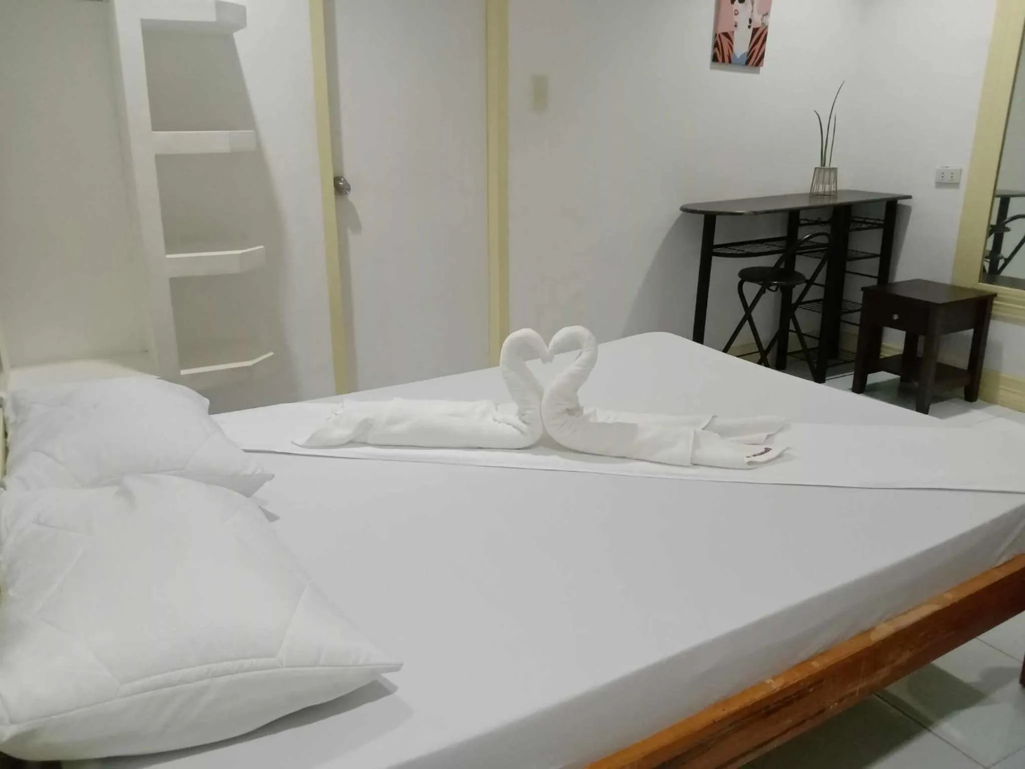 Bed in Bountiful Inn