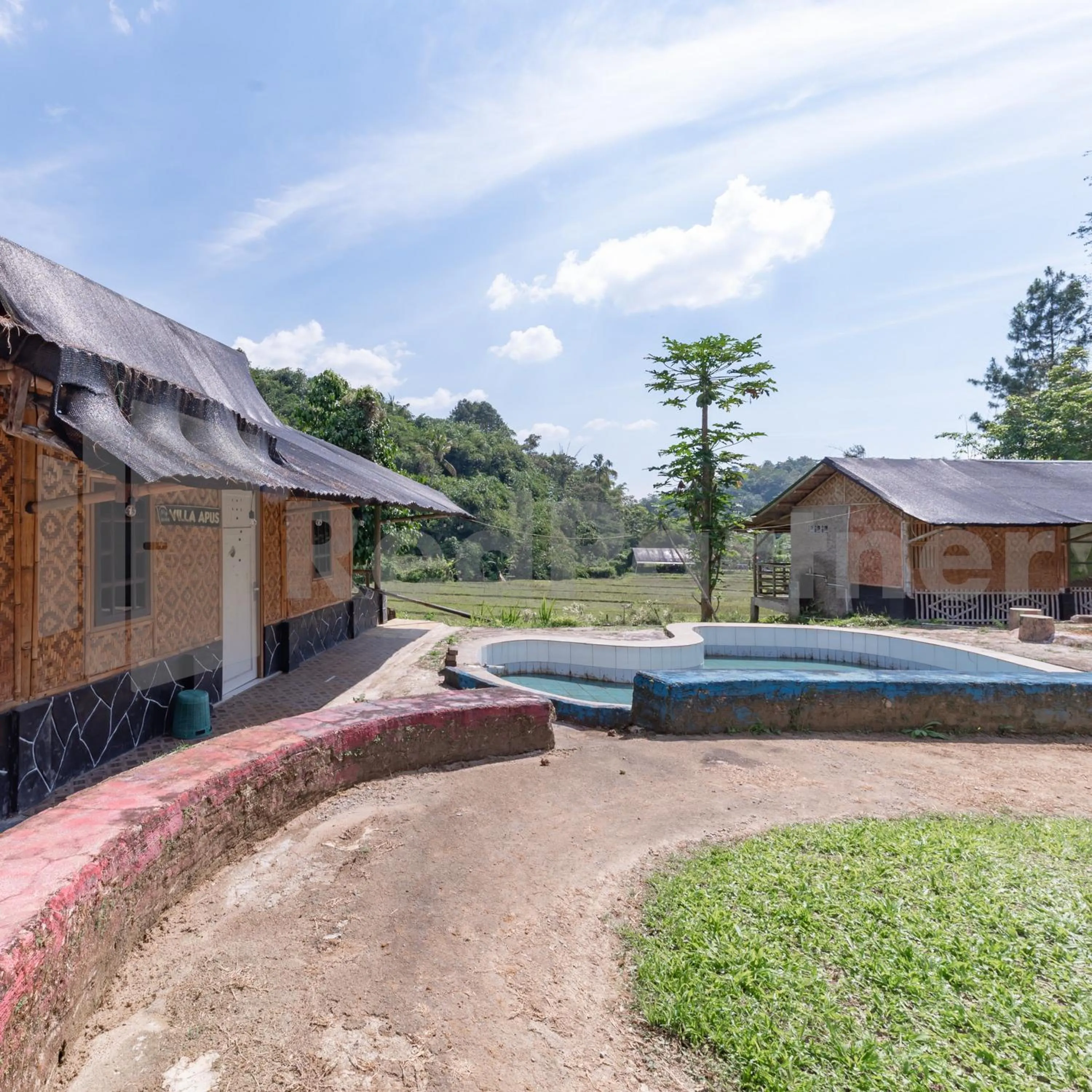 Swimming pool in Pesona Endah Alam Hijau Wanayasa RedPartner