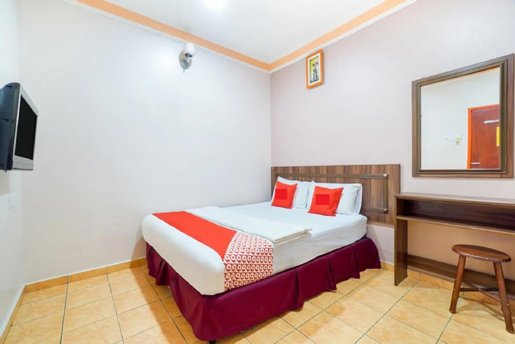 Bed in Hill Times Inn Hotel