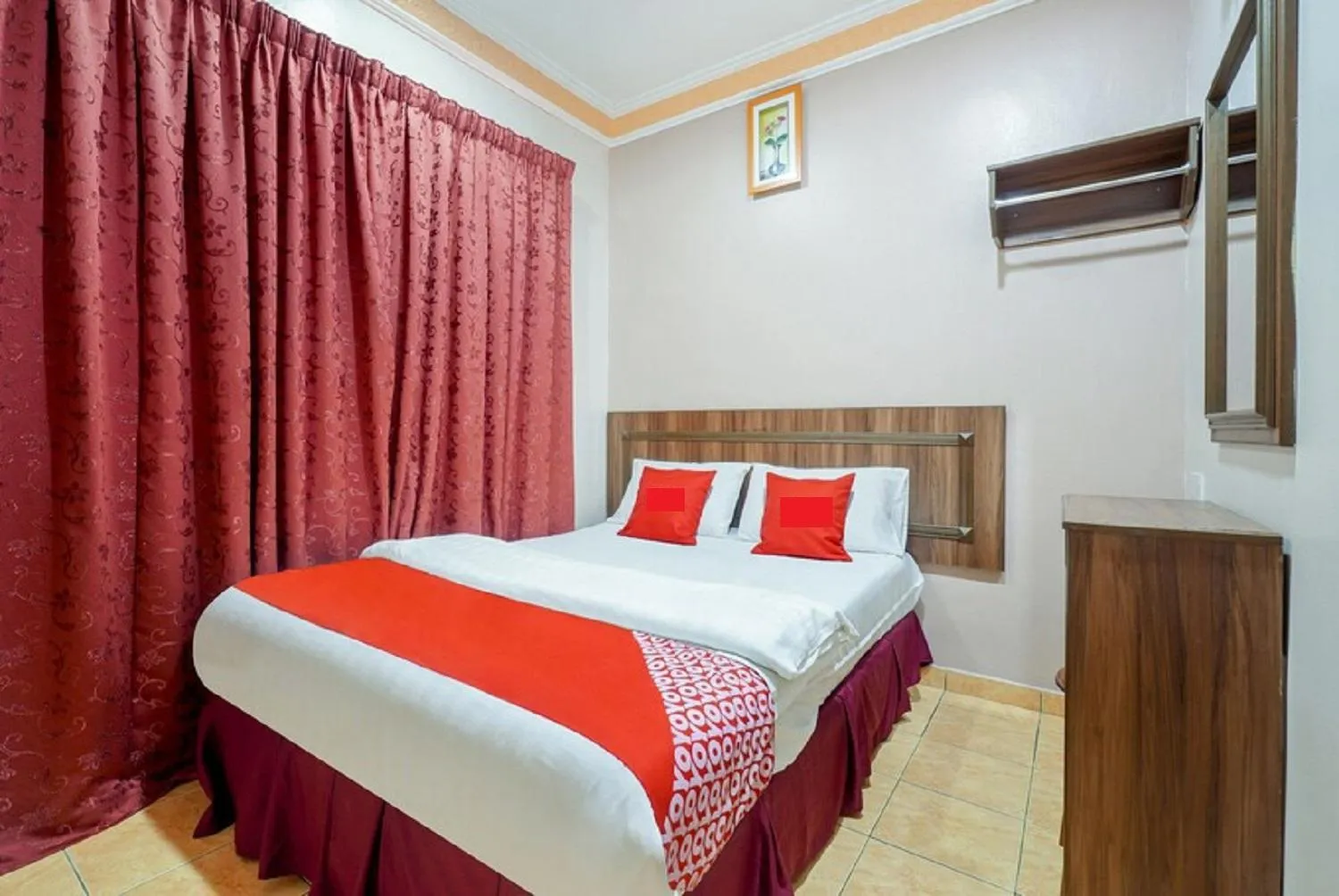 Bed in Hill Times Inn Hotel