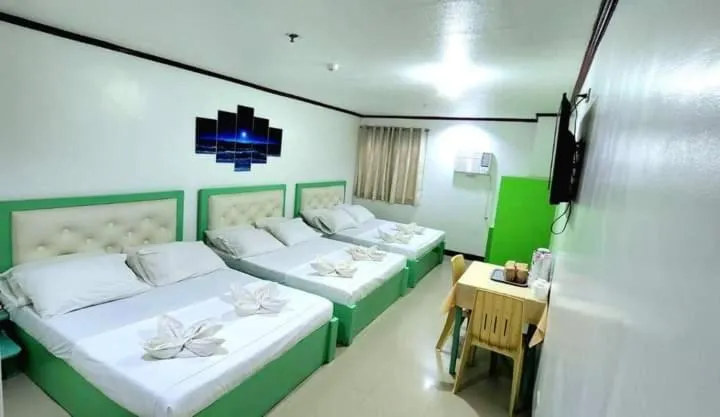 Bed in Demiren Hotel