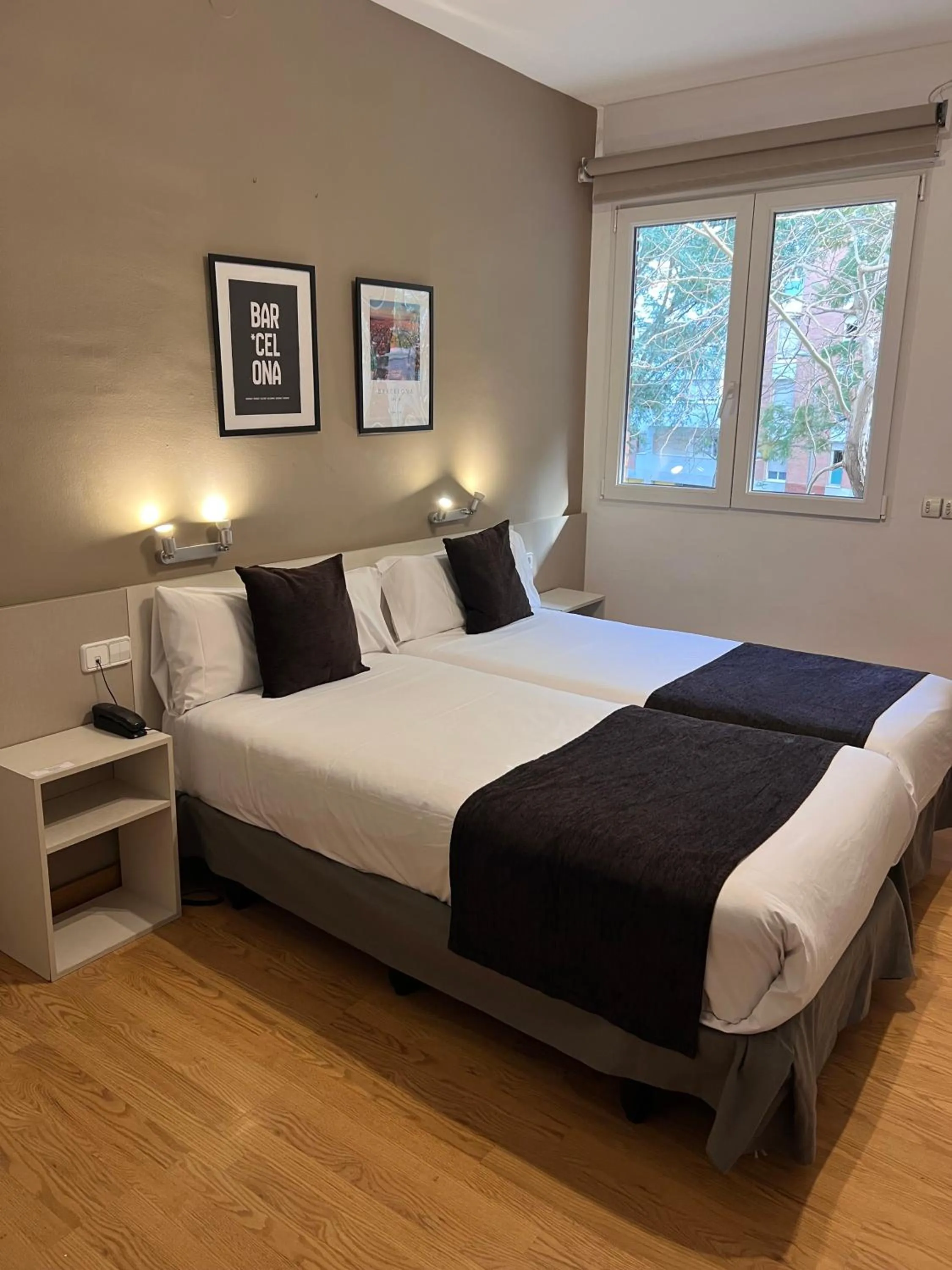 Photo of the whole room, Bed in Hotel Travessera