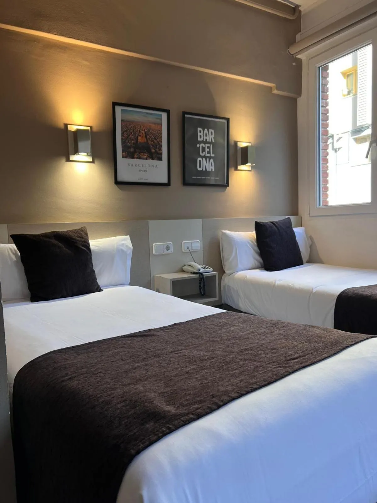 Photo of the whole room, Bed in Hotel Travessera