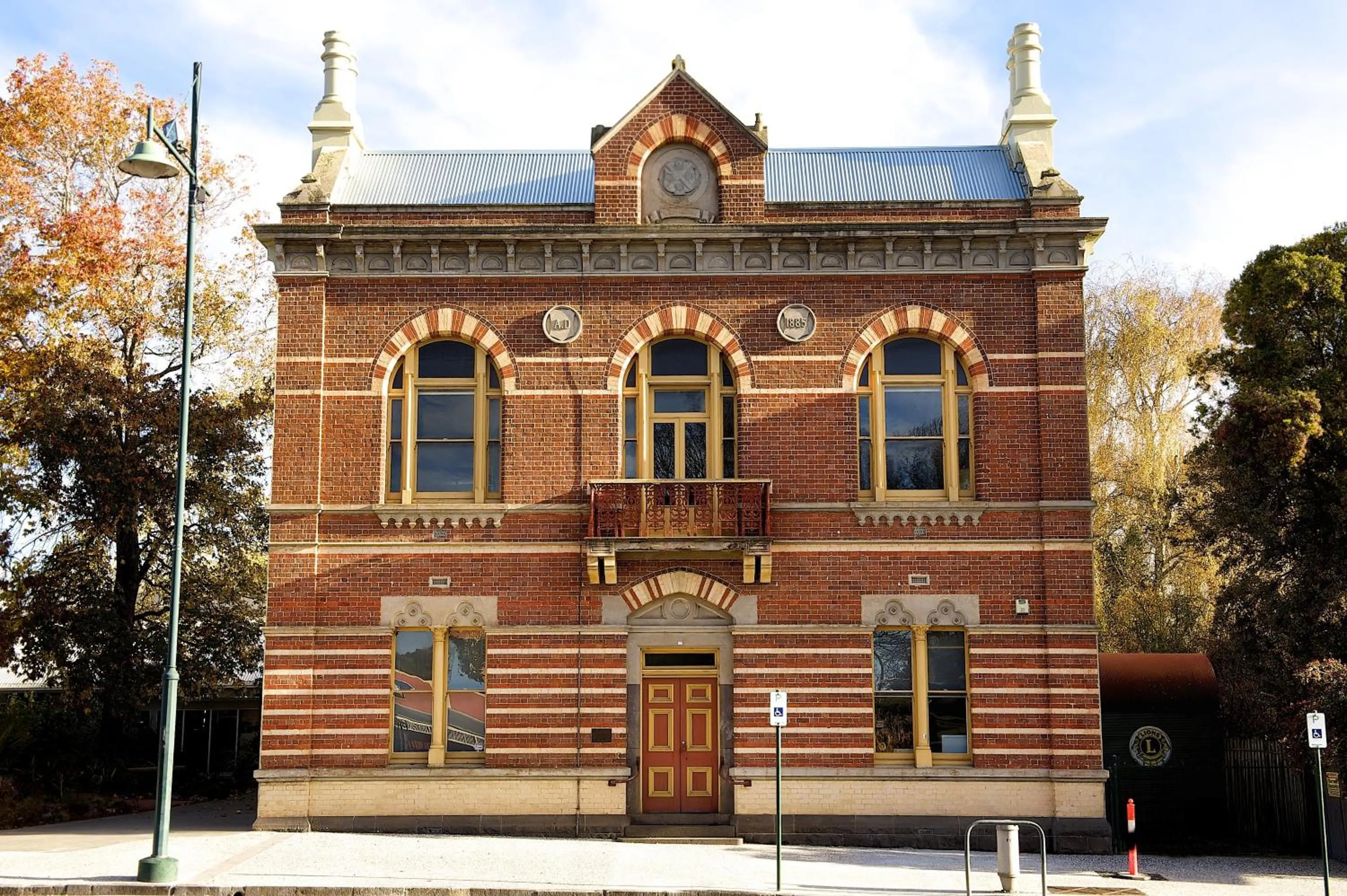 Neighbourhood in Lakes and Craters Holiday Park