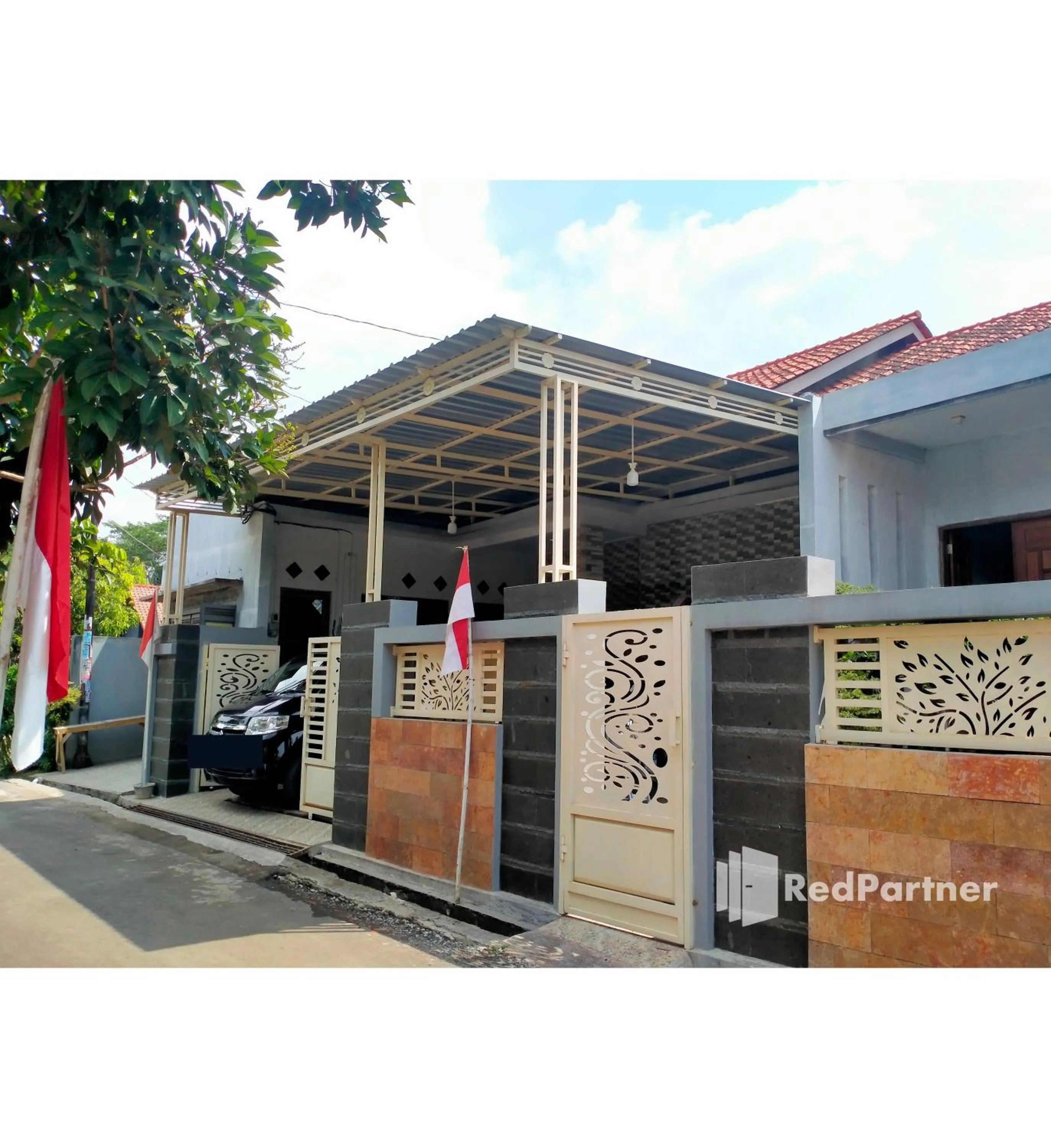 Property building in Navisha Guest House Syariah near Exit Tol Batang RedPartner