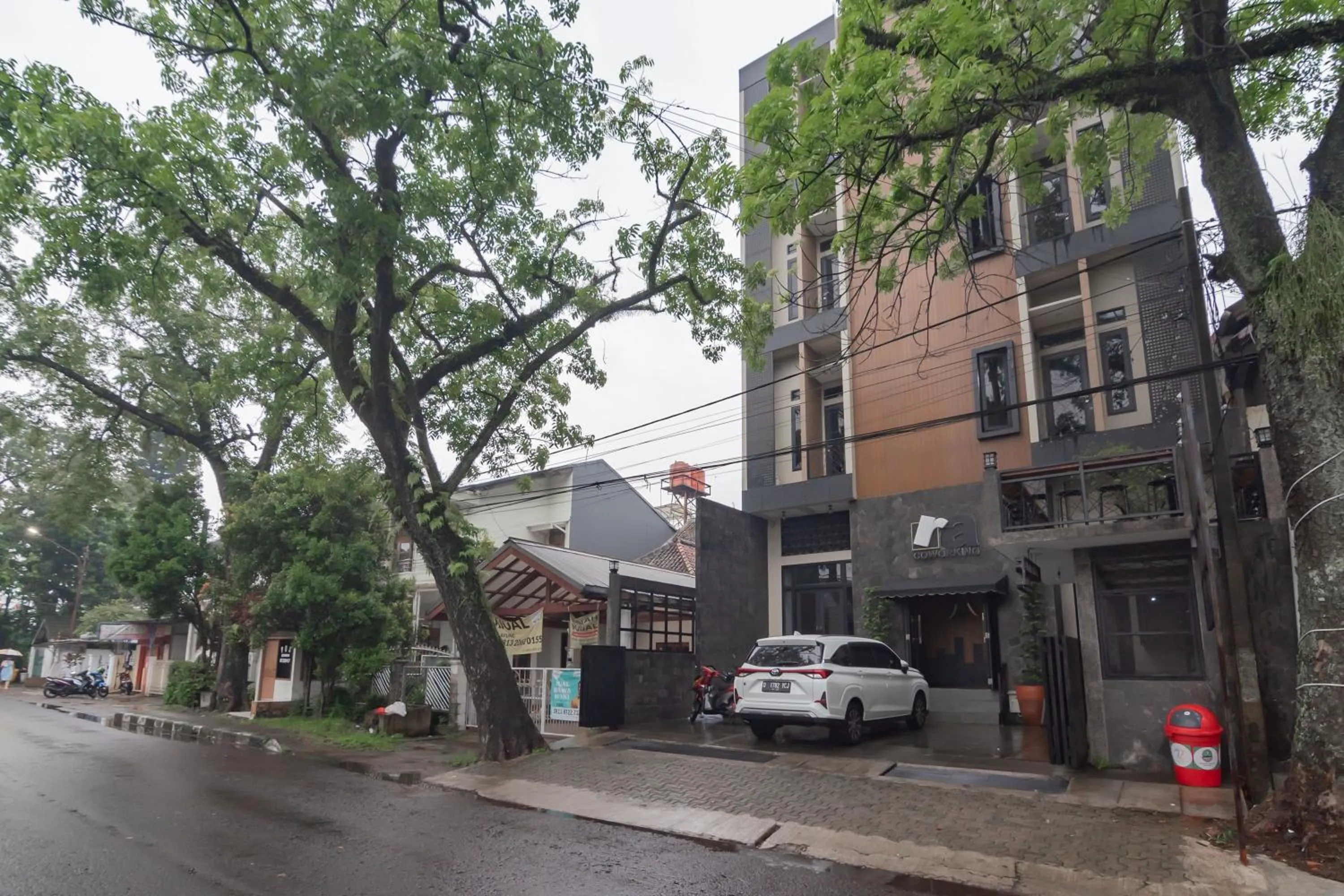 Property building in Urbanview Elephant Eleven Residence Buah Batu Bandung by RedDoorz