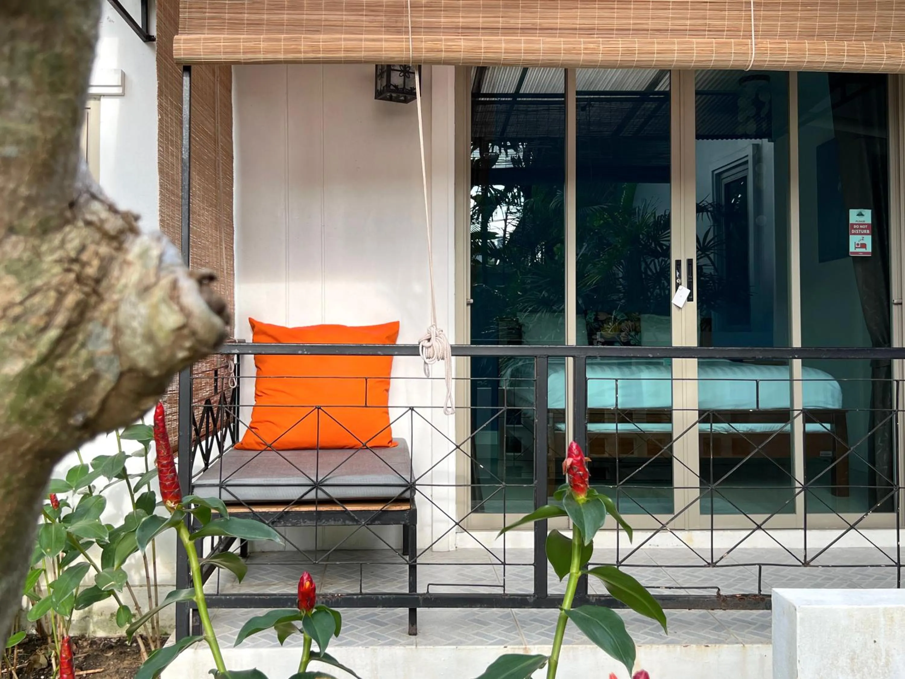 Patio in The Snug Airportel - Phuket Airport