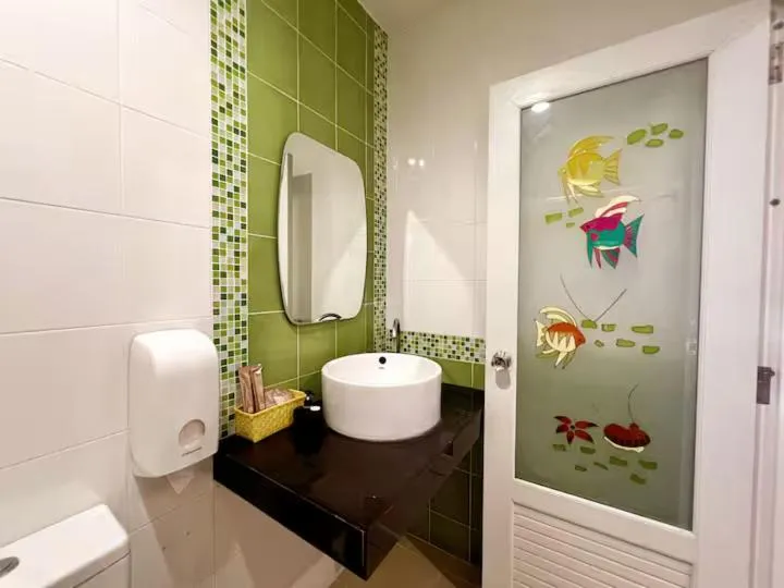 The Snug Airportel - Phuket Airport