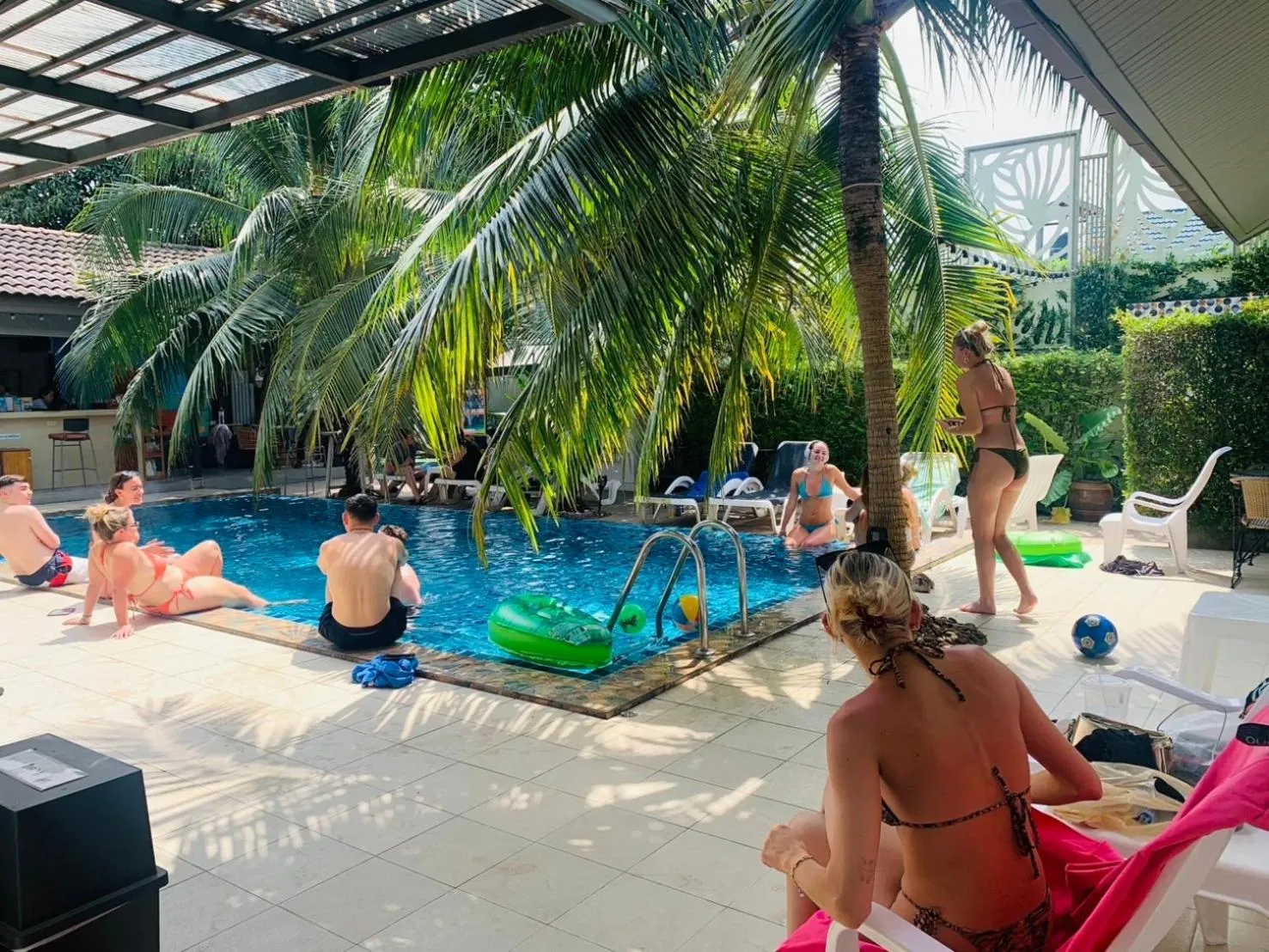 Day in The Snug Airportel - Phuket Airport