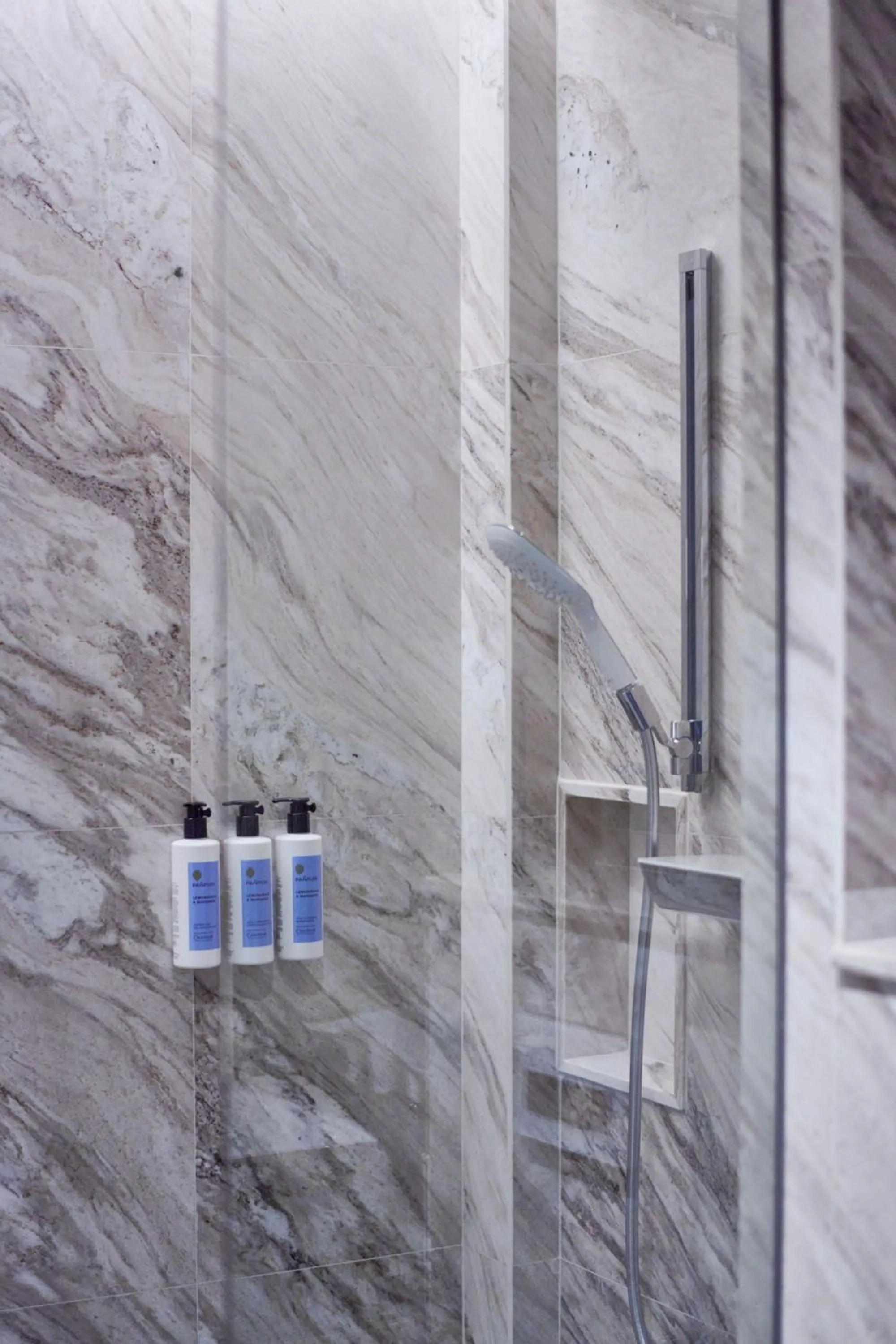 Shower in Chatrium Grand Bangkok