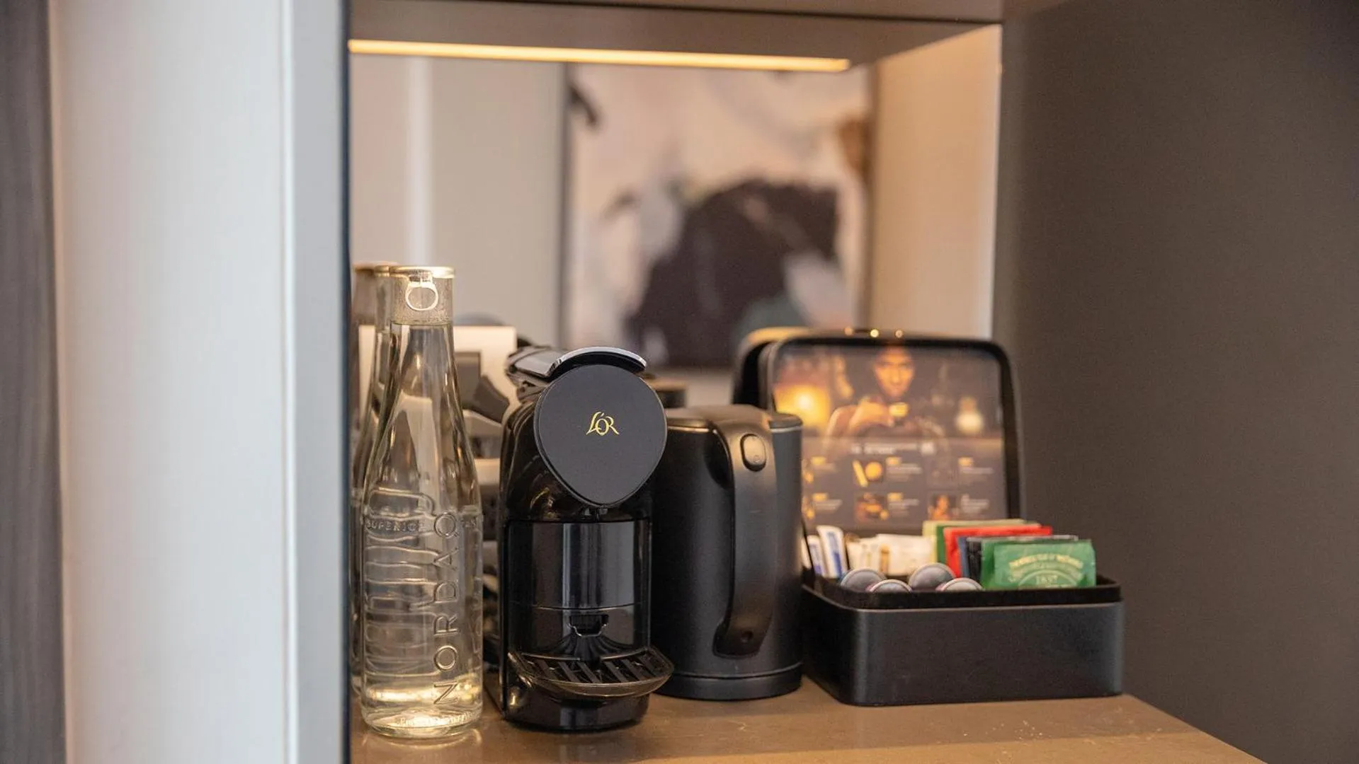 Coffee/tea facilities in Chatrium Grand Bangkok