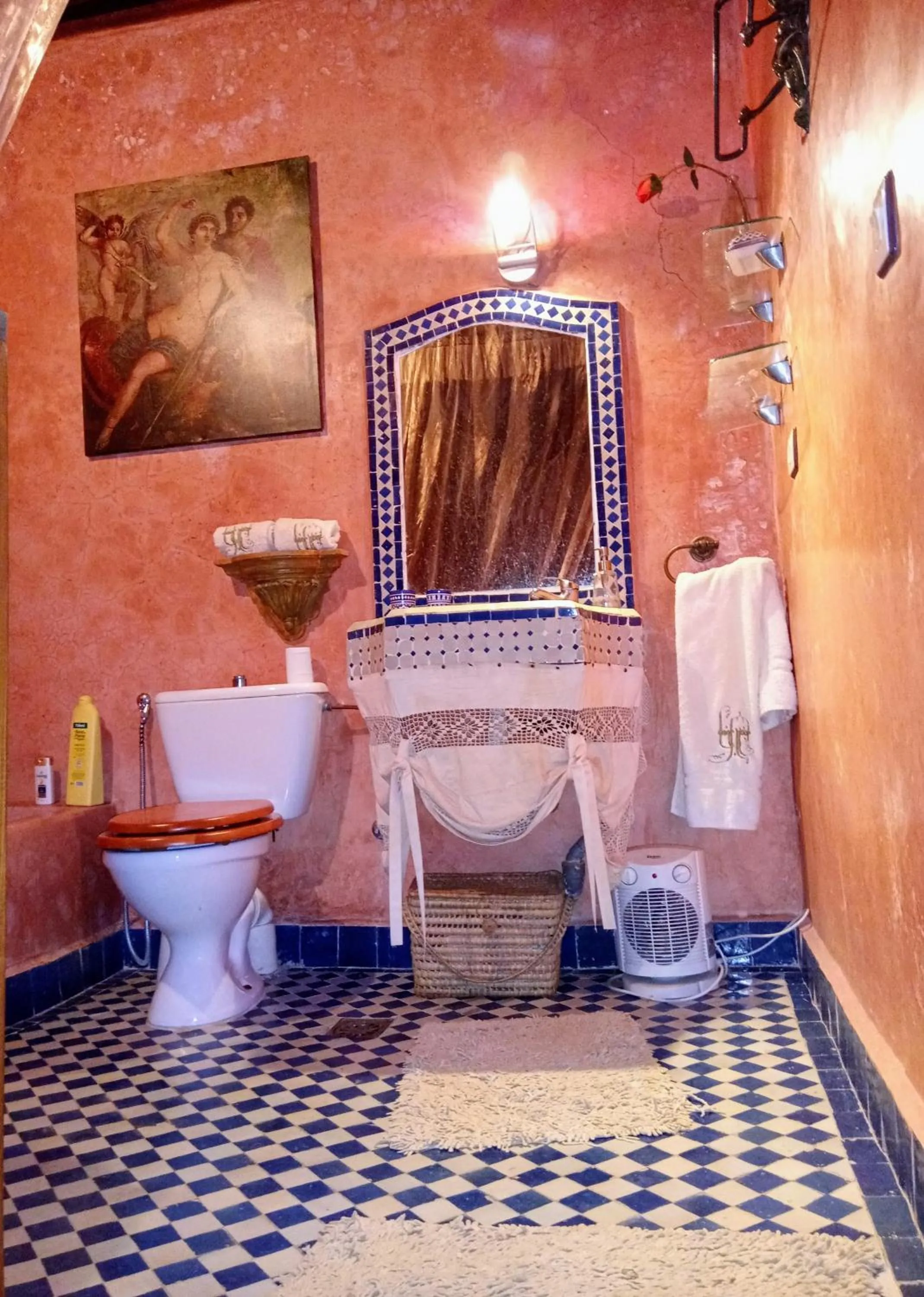 Bathroom in Riad Rchacha