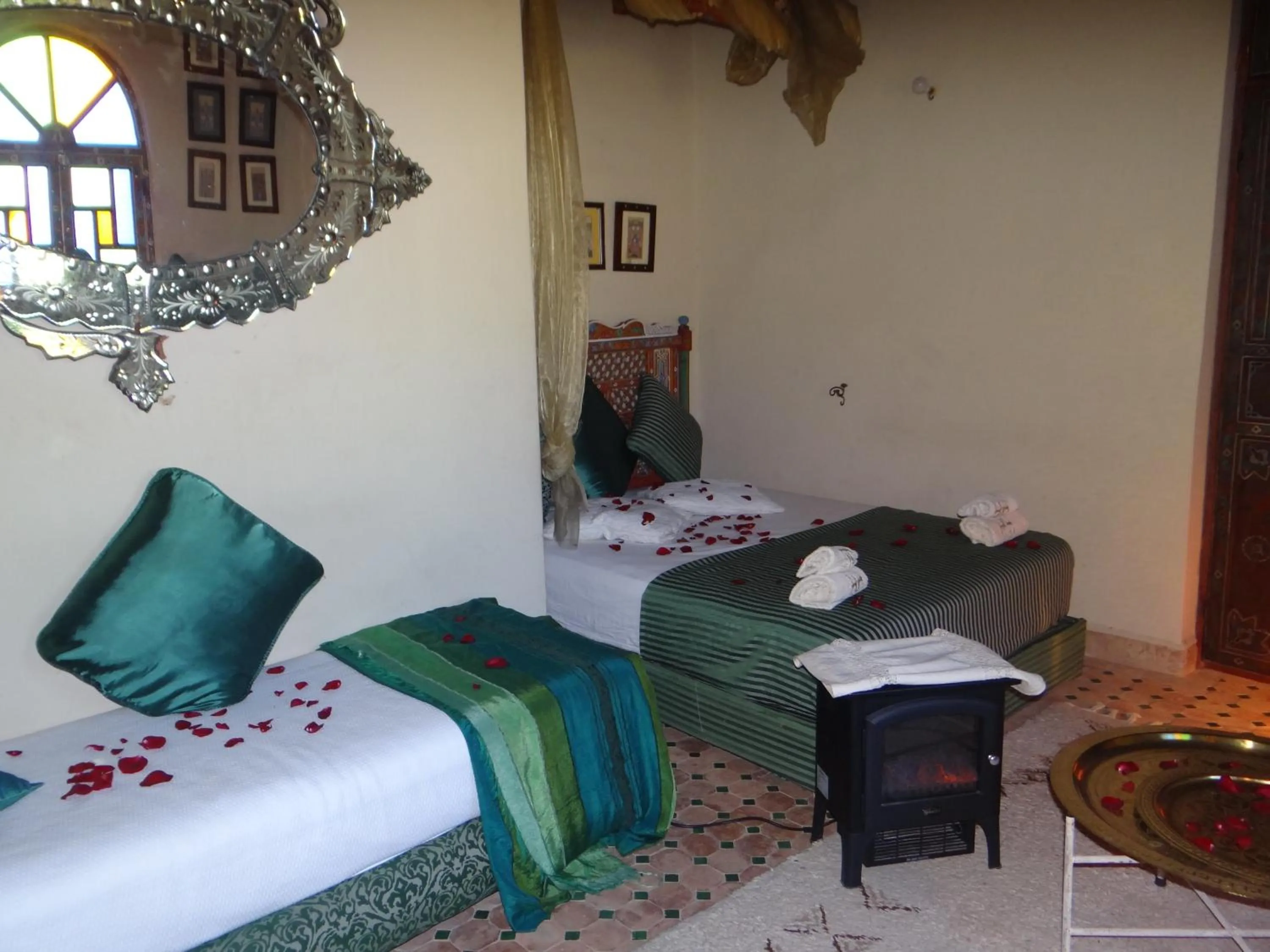 Bed in Riad Rchacha