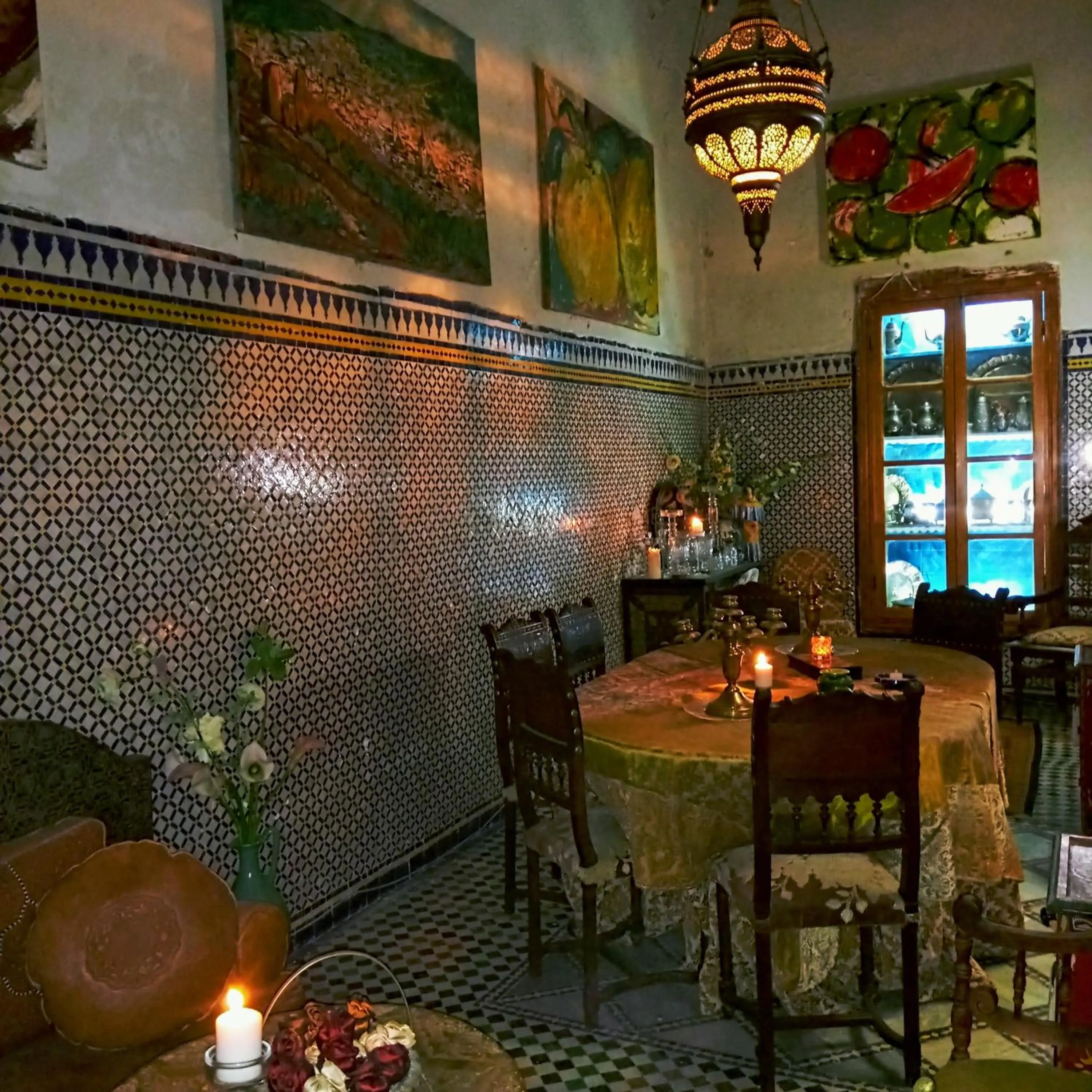 Property building, Restaurant/Places to Eat in Riad Rchacha