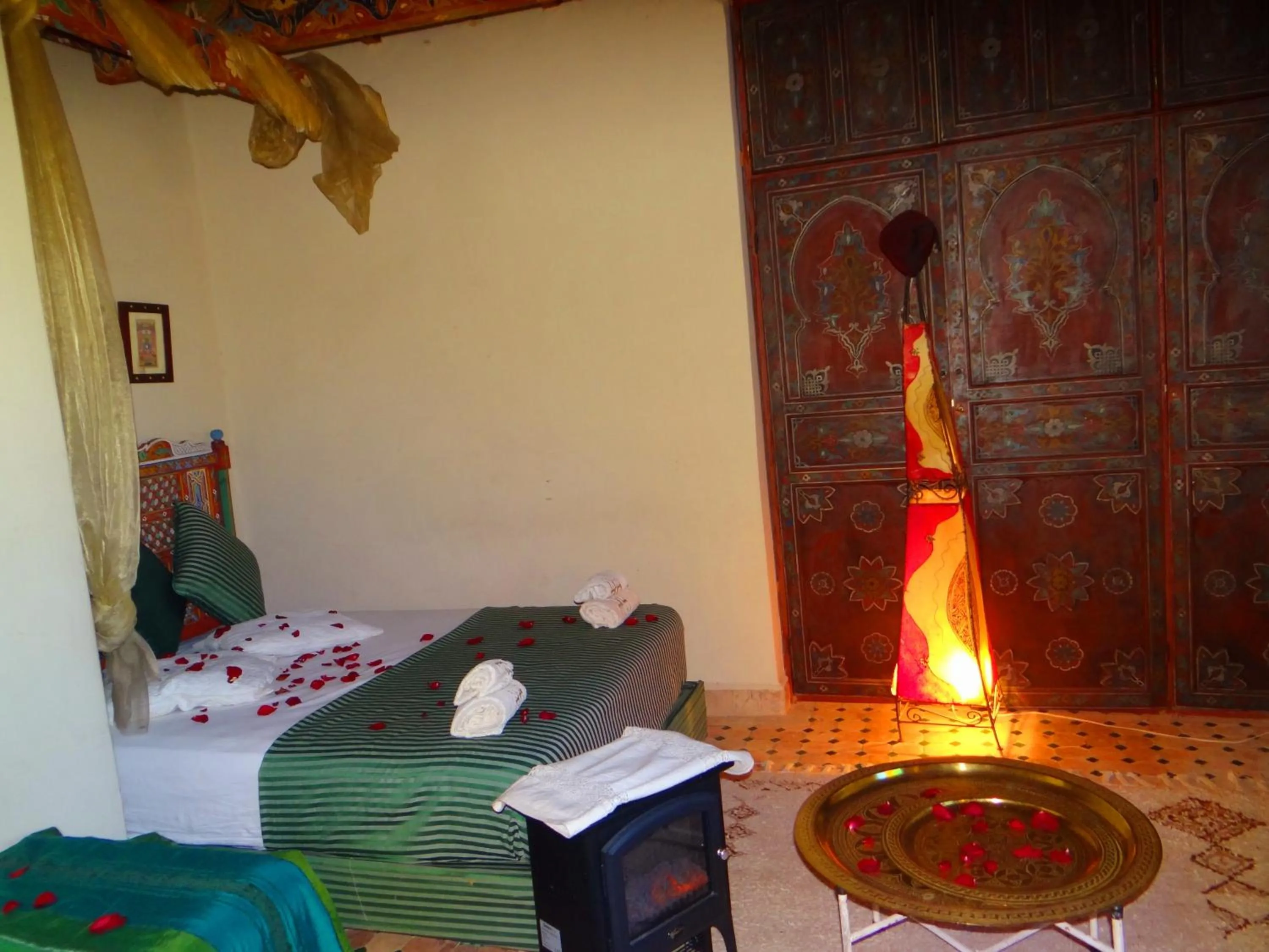 Bed in Riad Rchacha