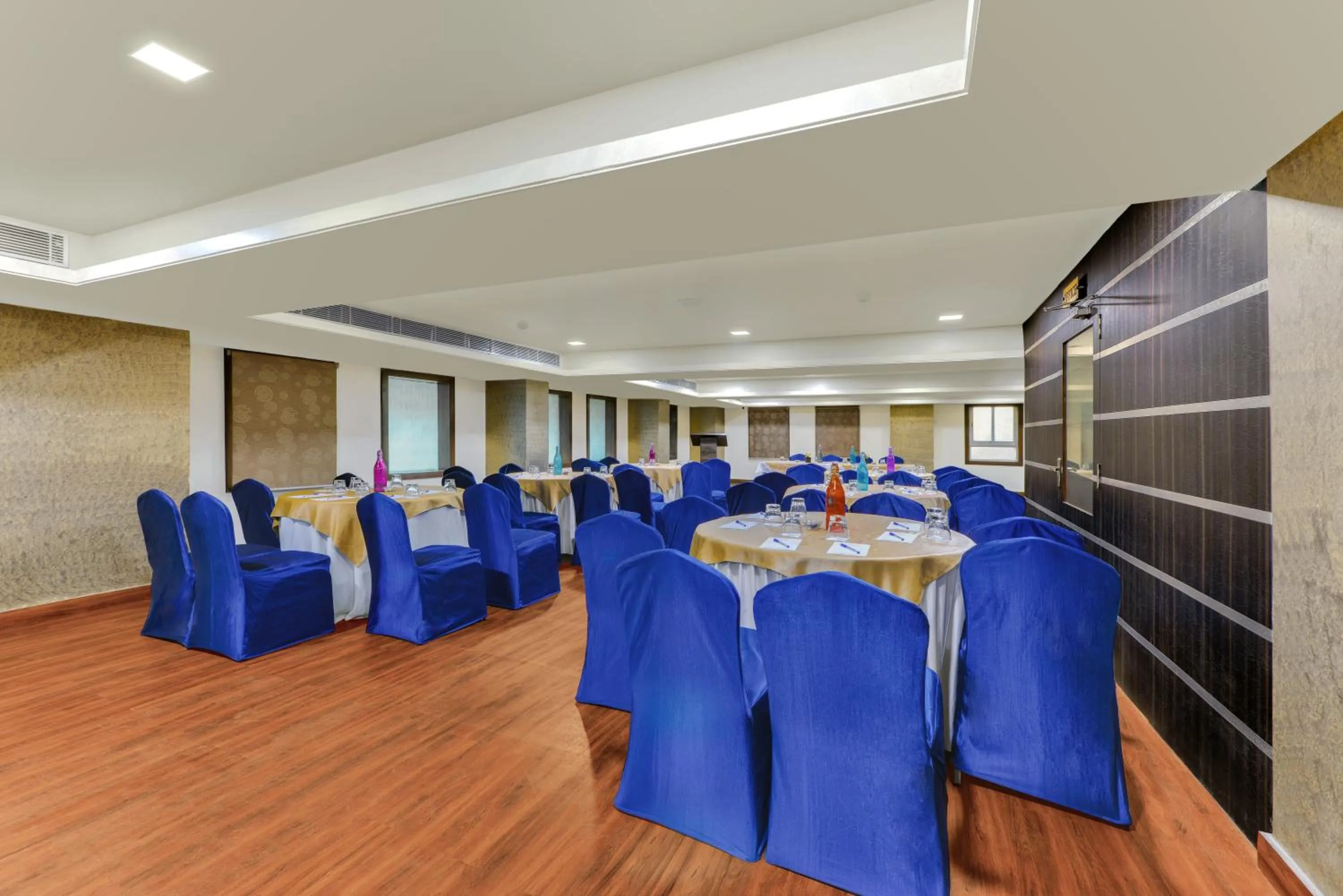 Banquet/Function facilities in The Royal Melange Beacon