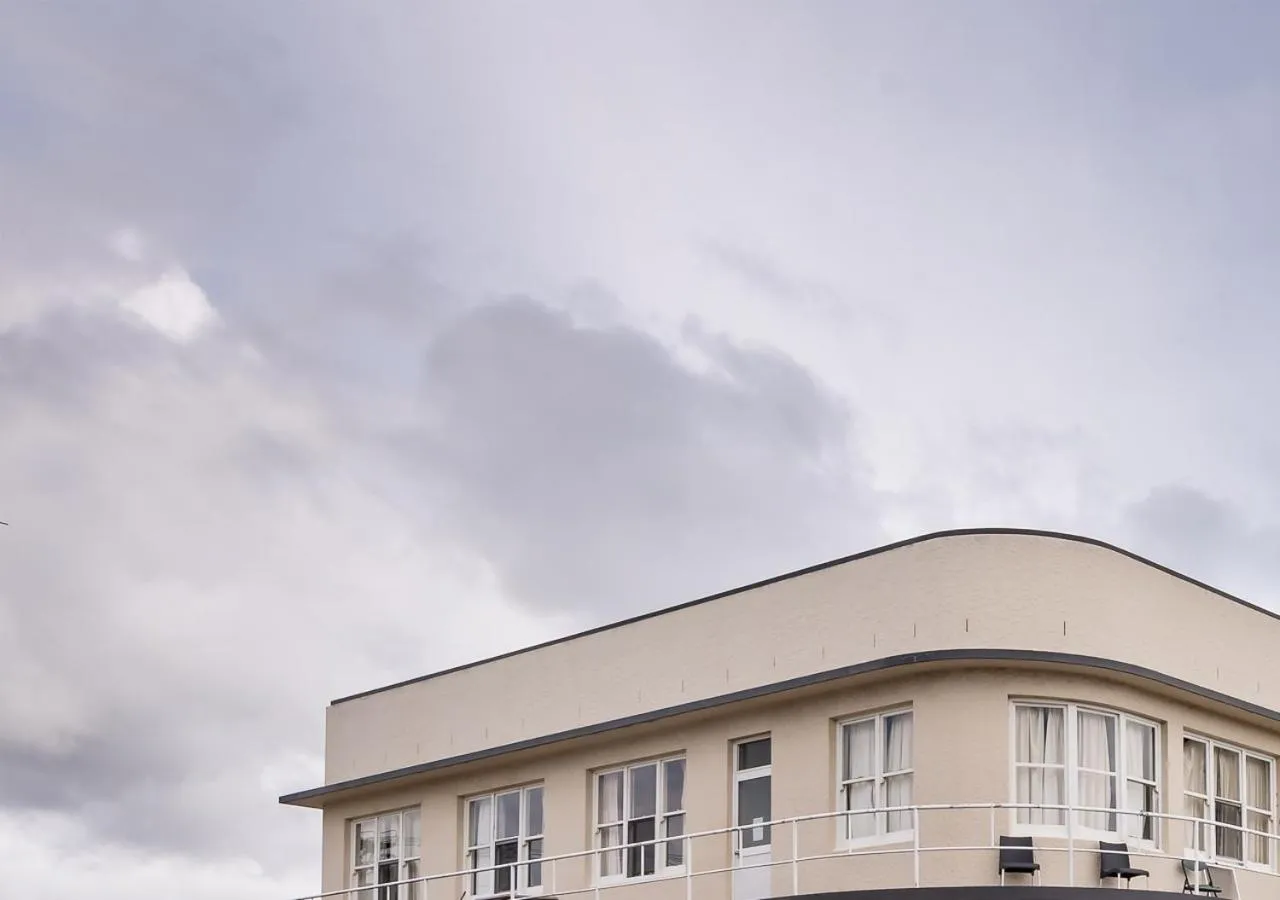 Property building in Happy Backpacker