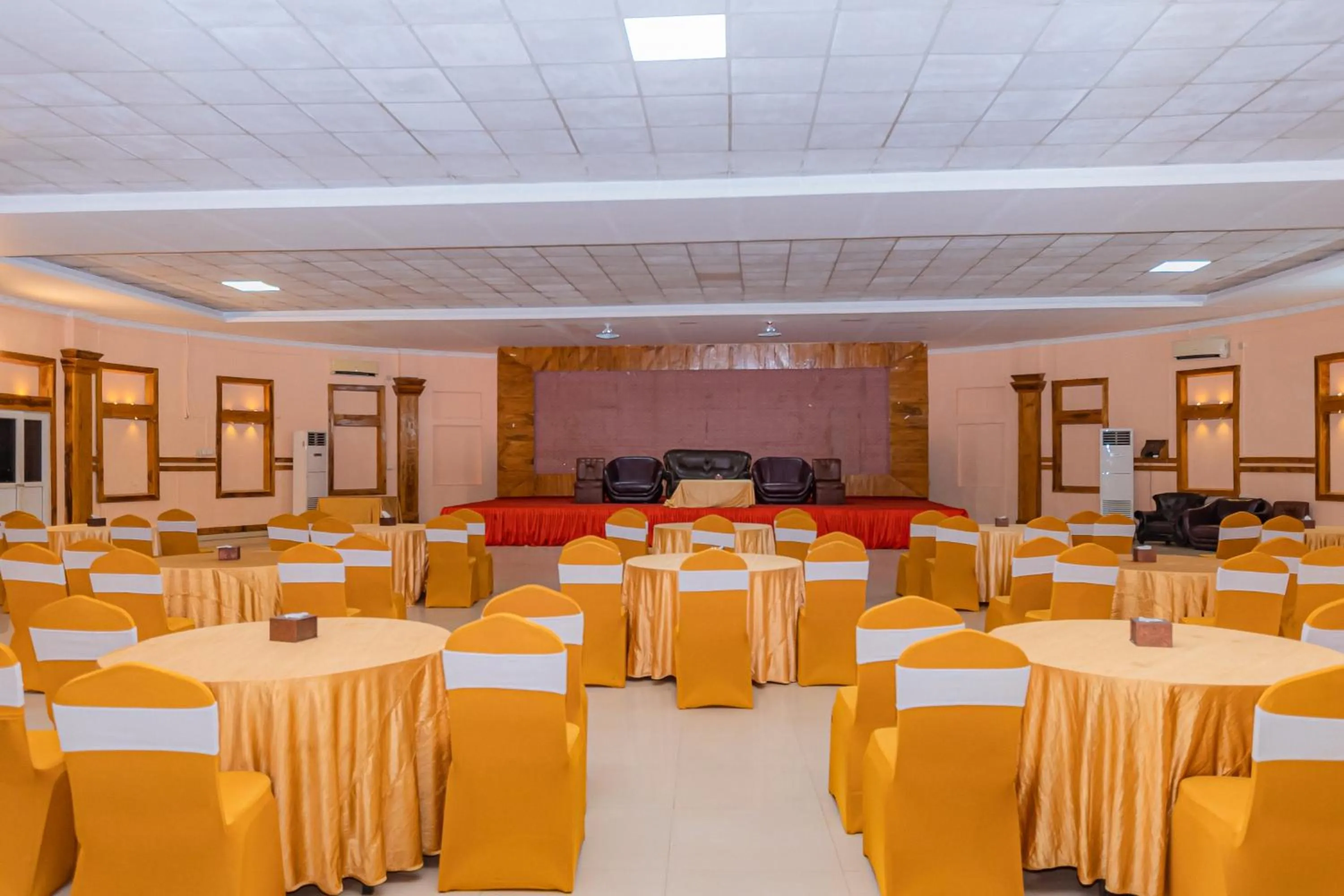 Banquet/Function facilities in Hotel Seven Limited