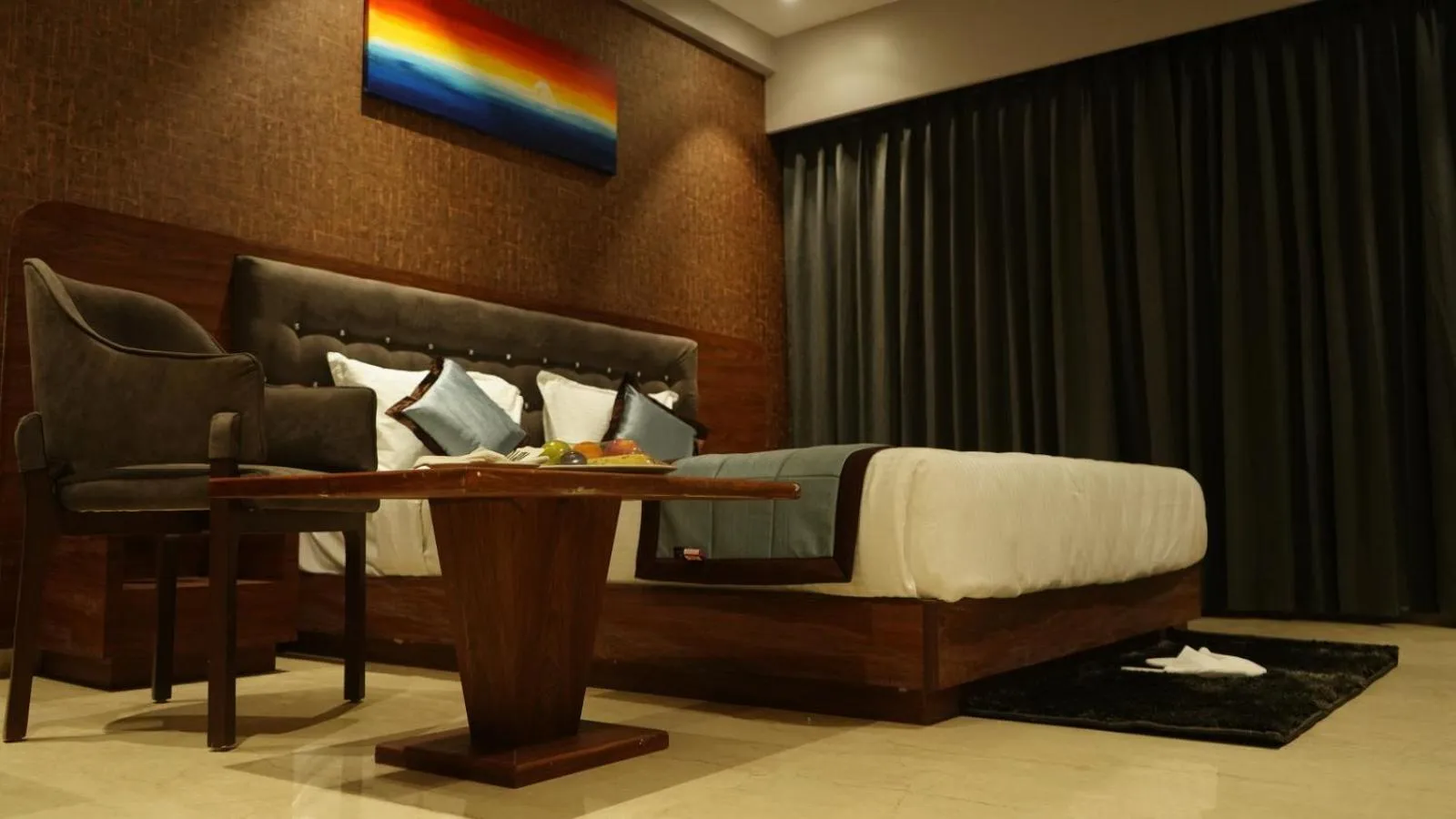 Bed in Alaukik Hotel