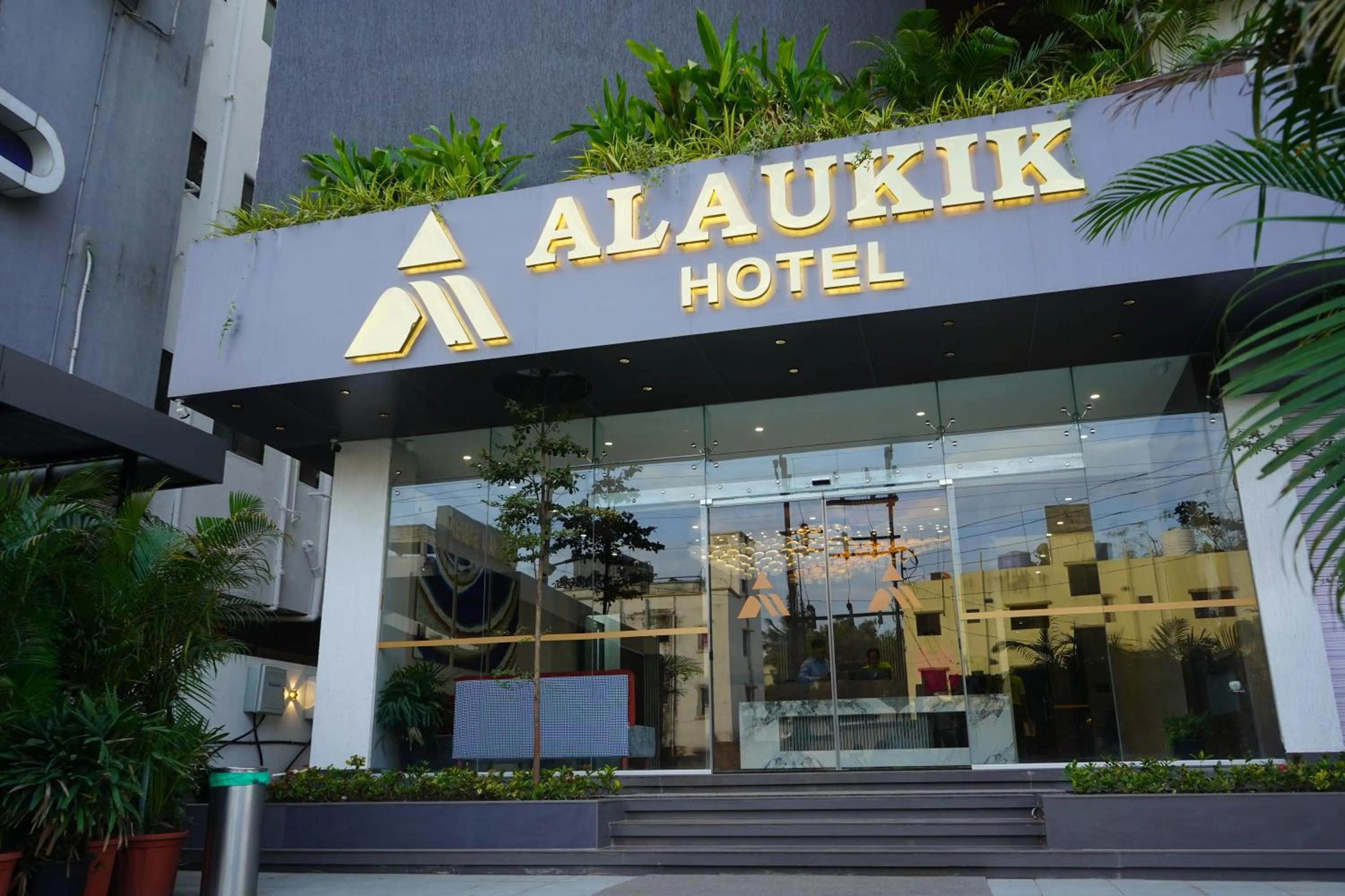 Property building in Alaukik Hotel