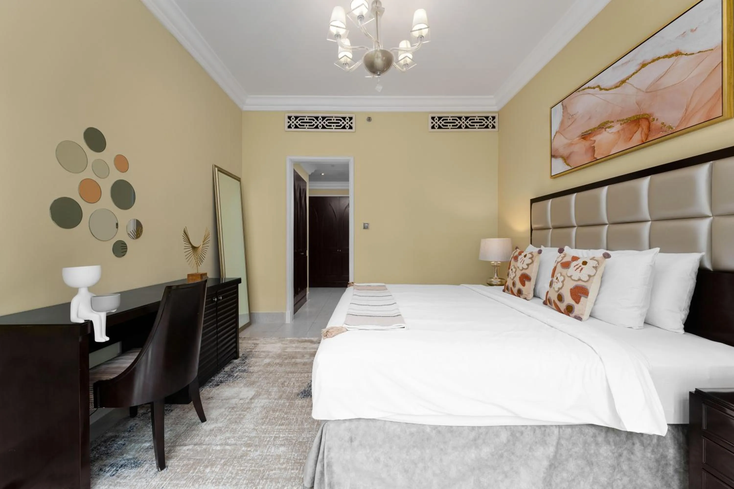 Bedroom, Bed in Maison Privee - Elite Apt Connected to Dubai Mall & Burj Khalifa