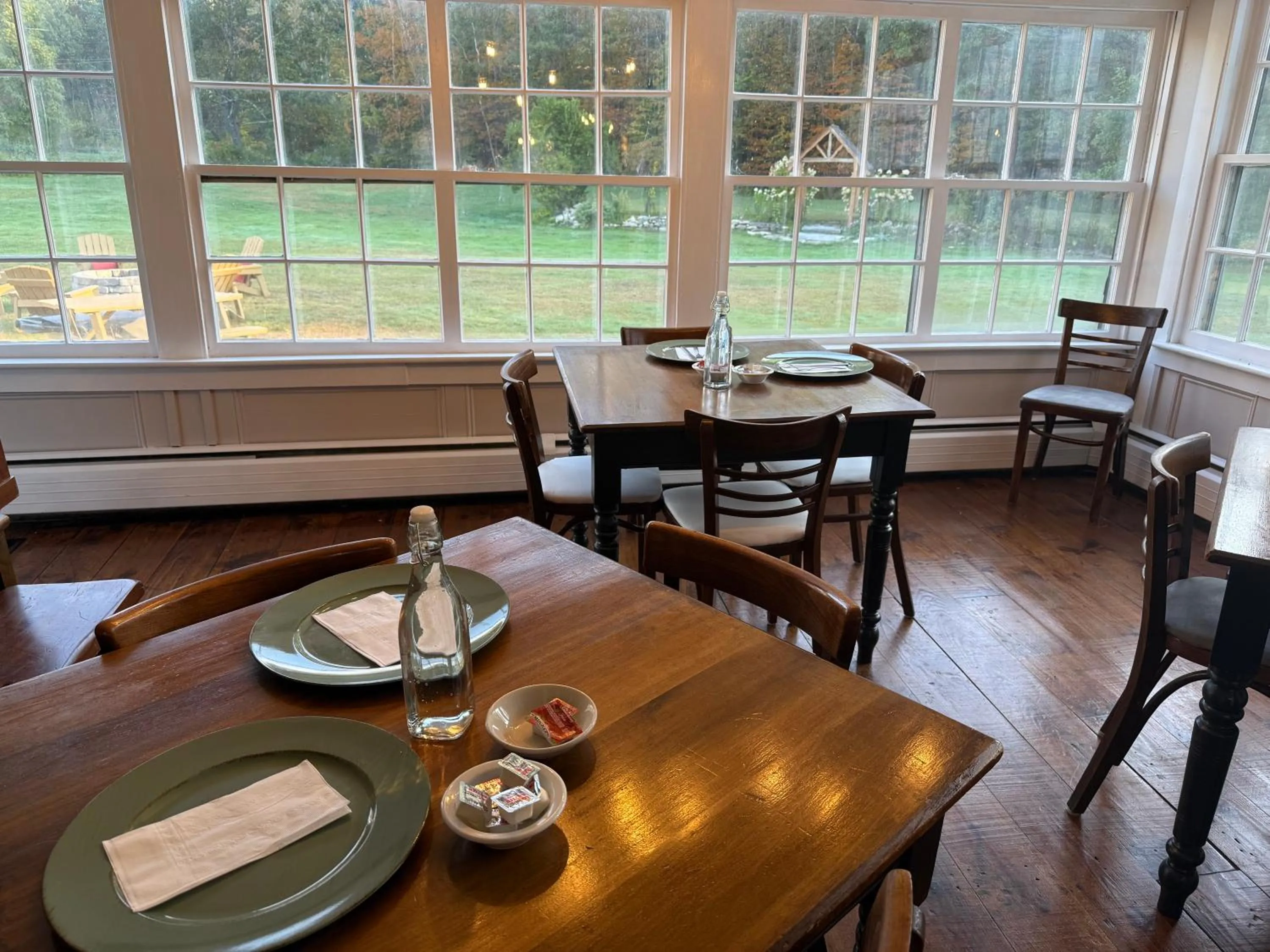 Property building in Stone Hearth Inn and Eatery