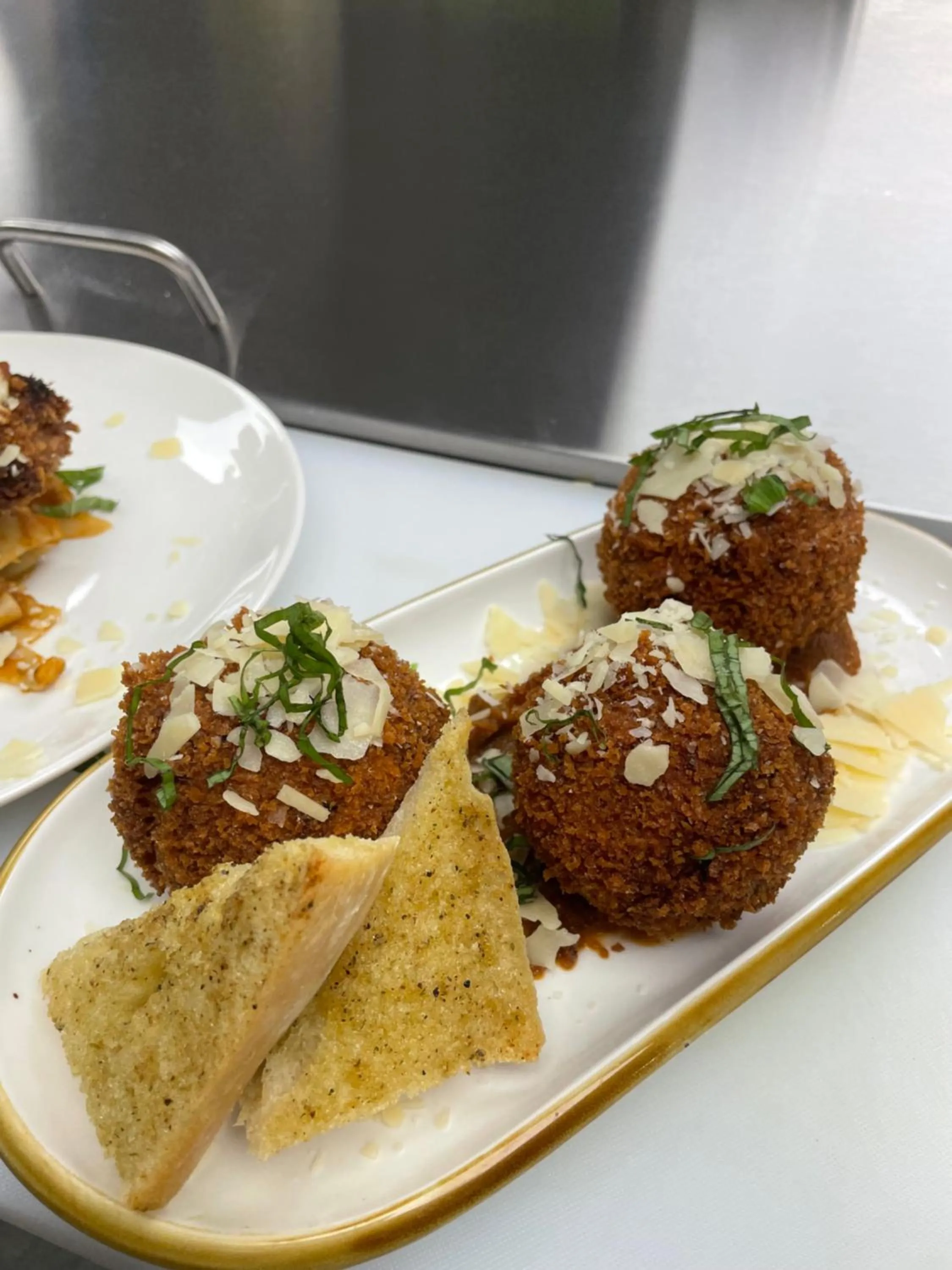 Restaurant/places to eat in Stone Hearth Inn and Eatery