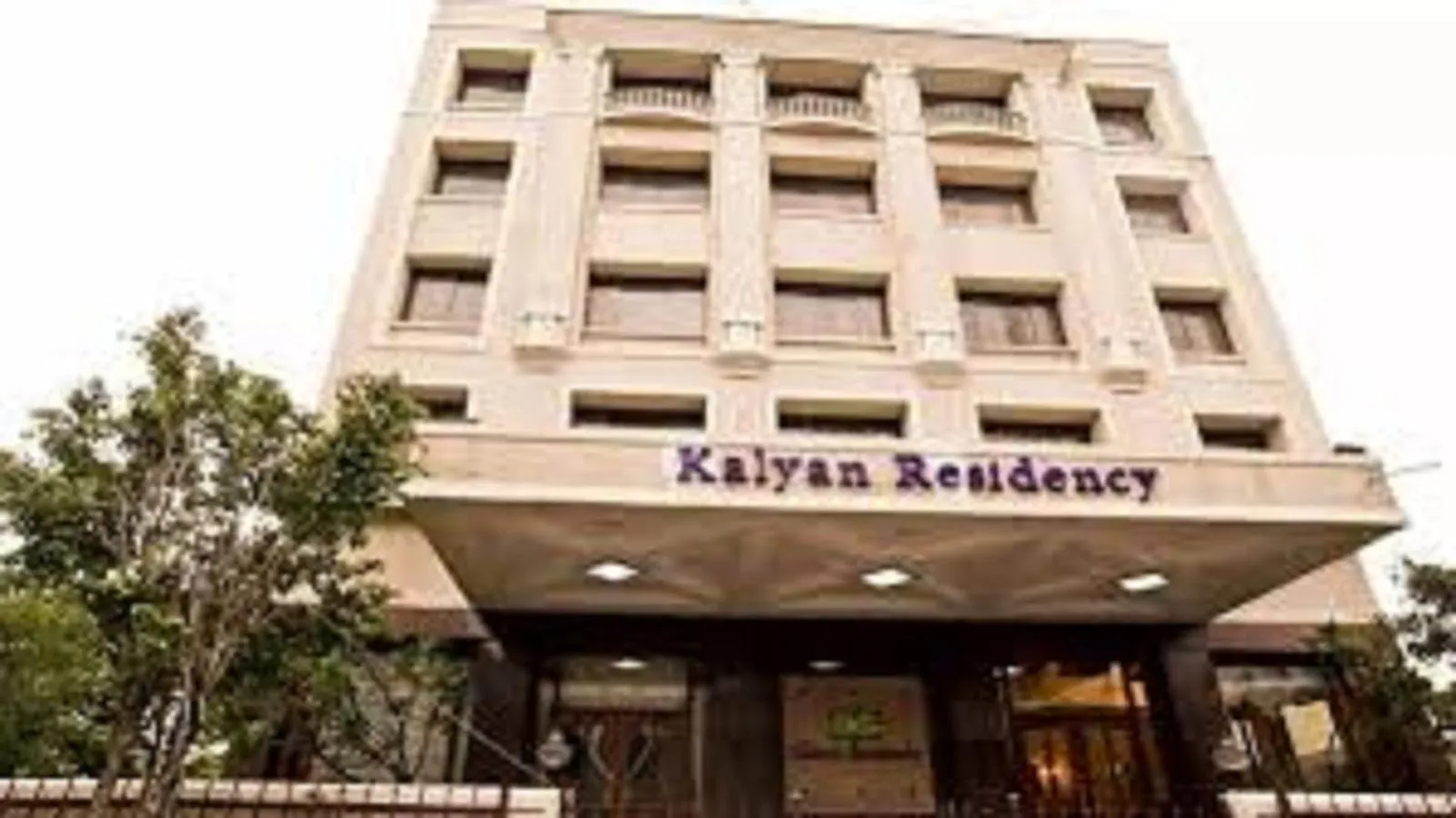 Property building in Hotel Kalyan Residency