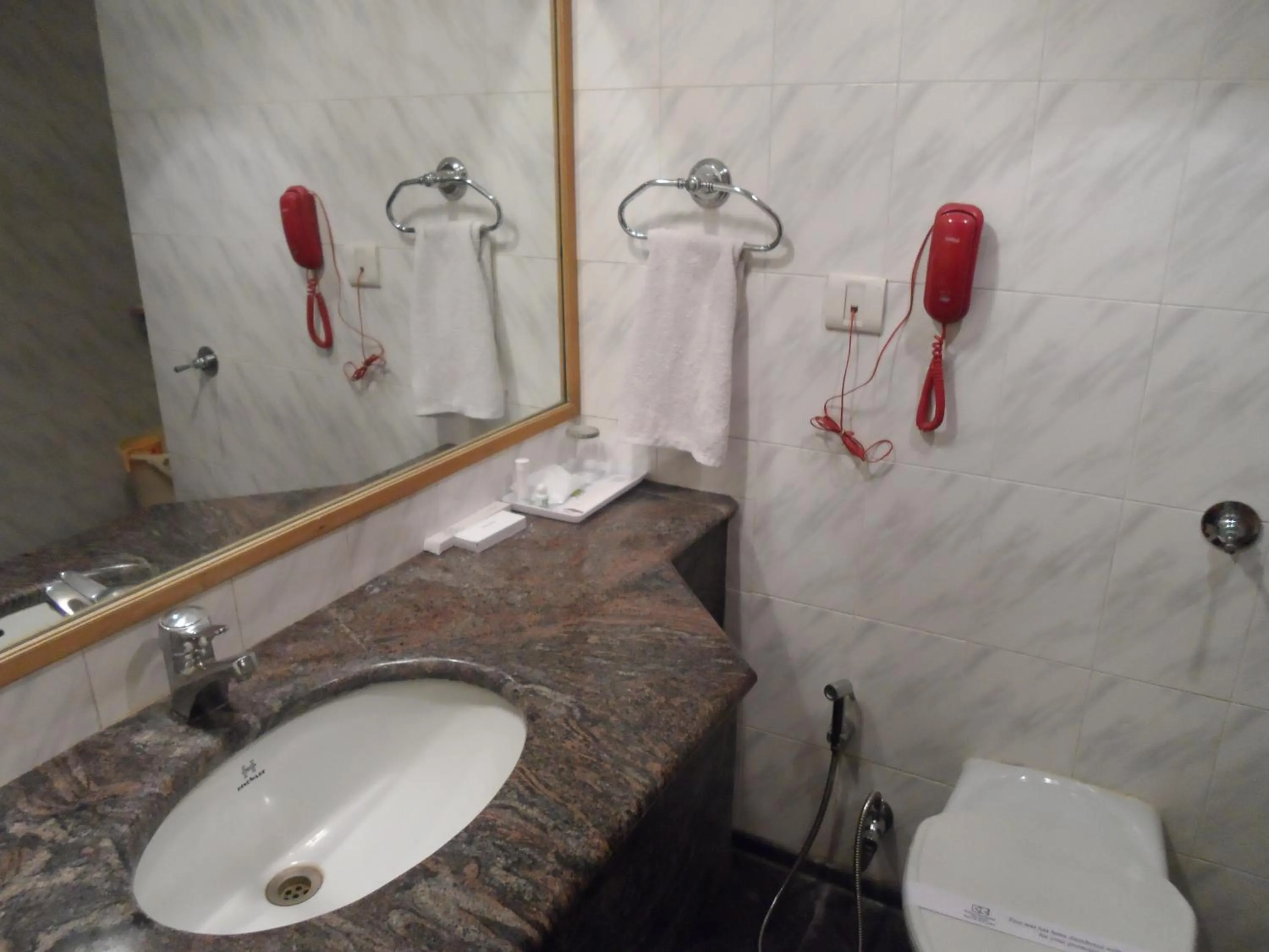 Bathroom in Hotel Kalyan Residency