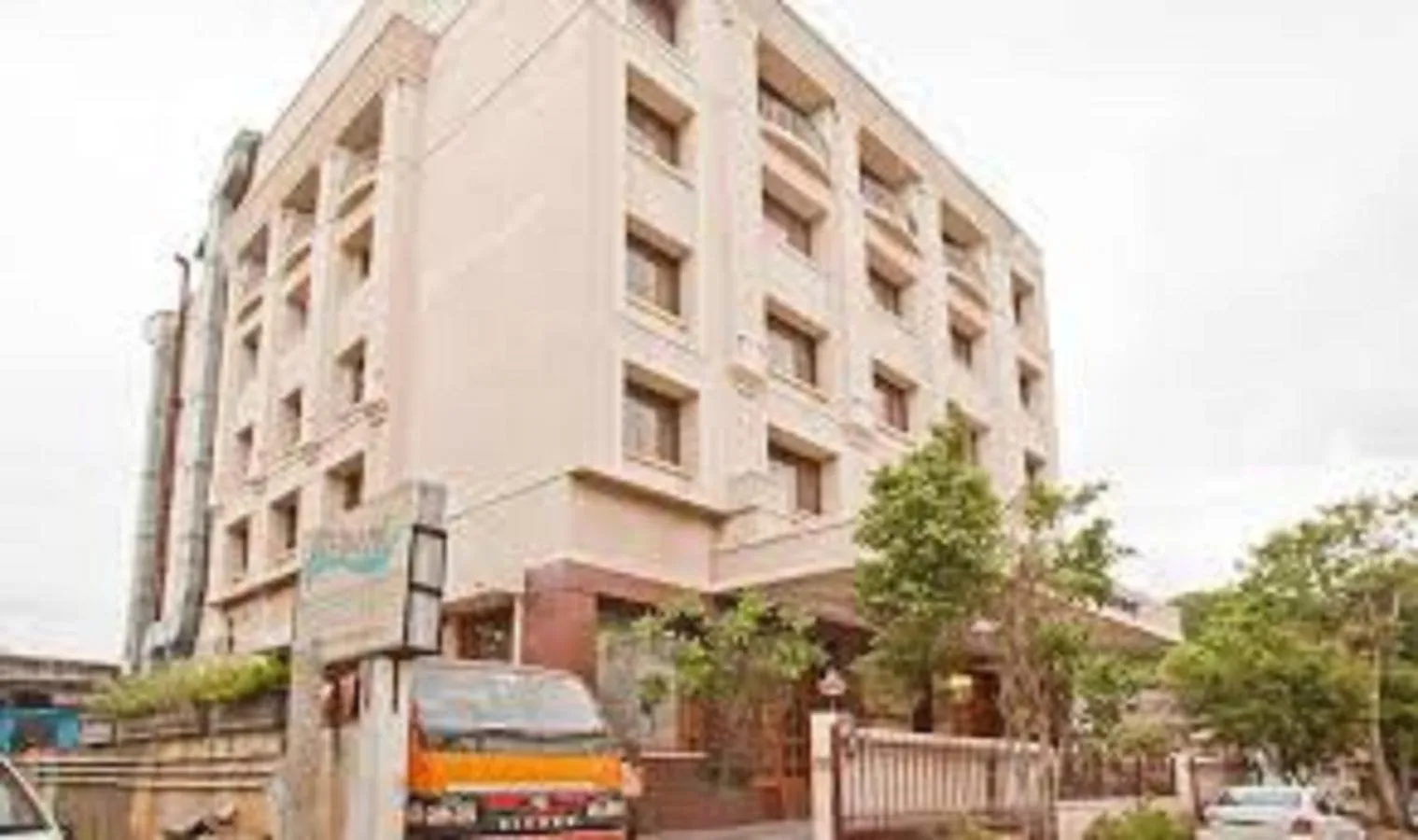 Property building in Hotel Kalyan Residency