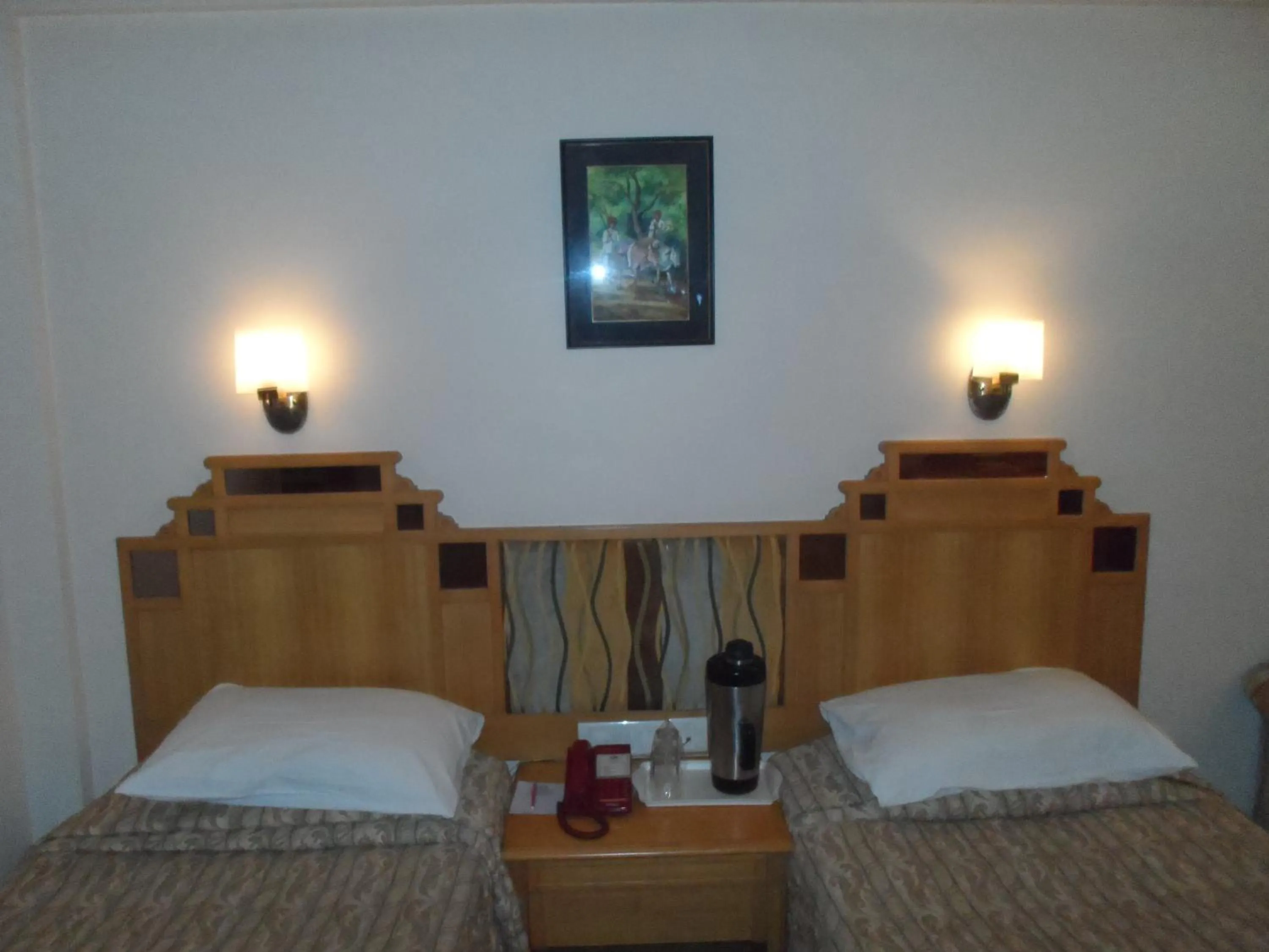 Bed in Hotel Kalyan Residency