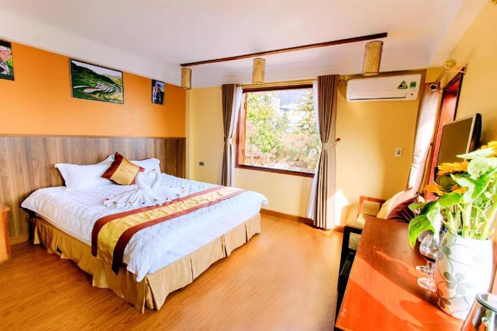 Bed in Heart Of Sapa Hotel
