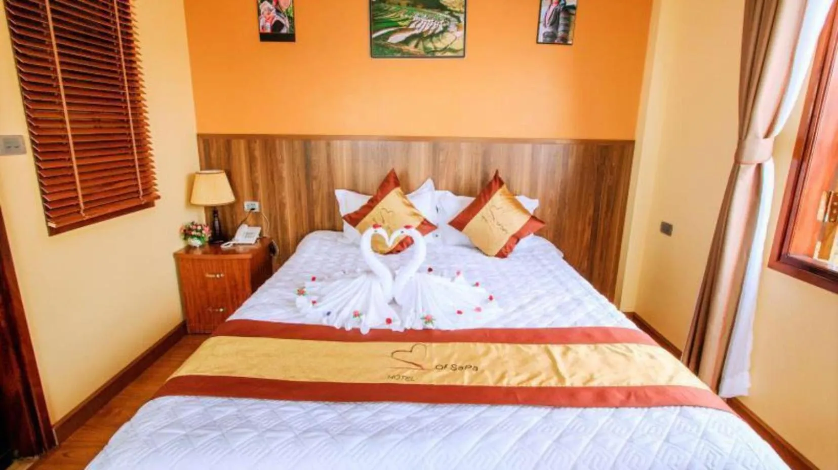 Bed in Heart Of Sapa Hotel